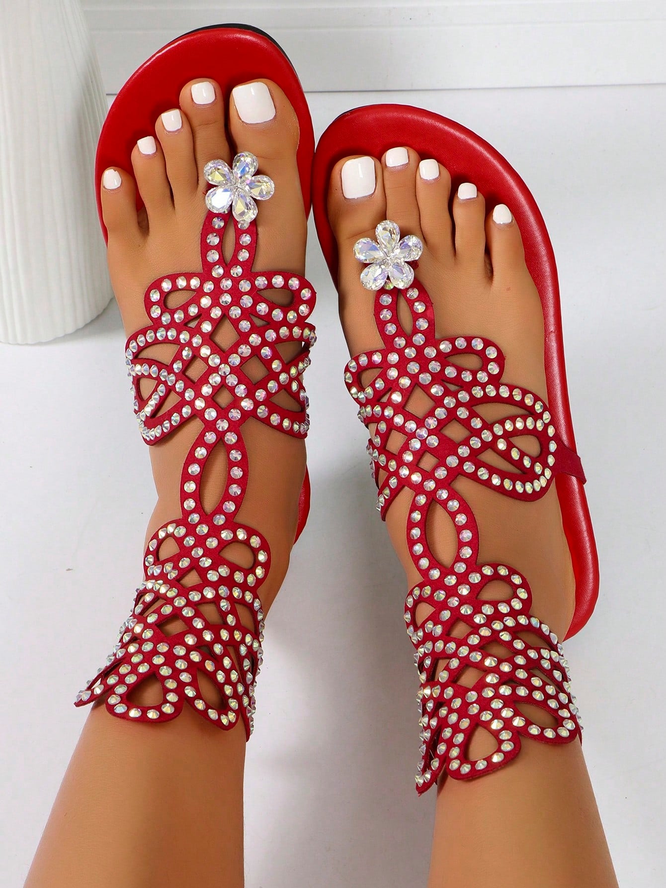 New Cross-Border 2024 Trendy Rhinestone Beach Slippers, Comfortable Toe-Strap Roman Bohemian Sandals For Women