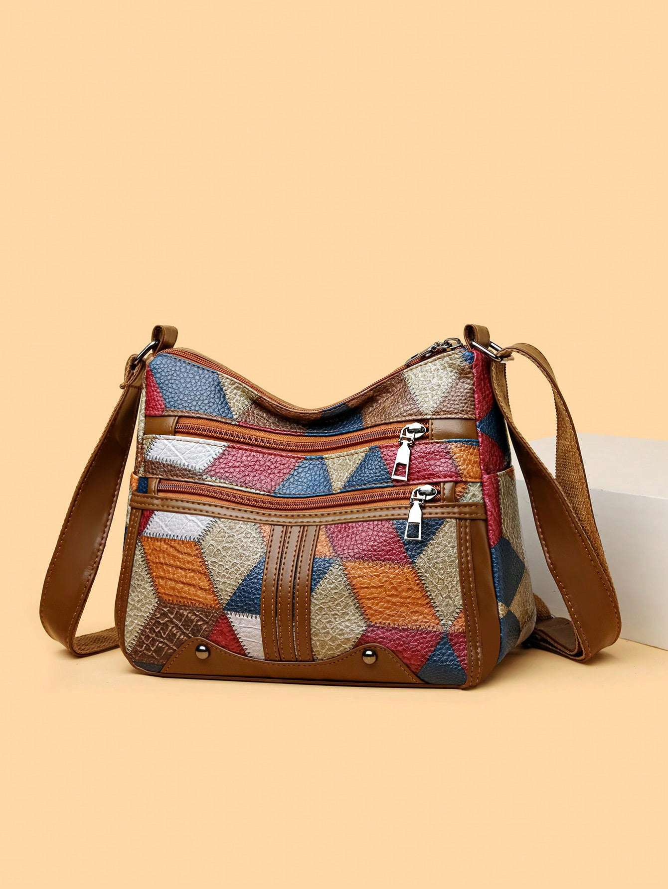 Ladies PU Color Checker Retro Large-Capacity Multi-Pocket Commuter Omni-Adjustable Shoulder Strap Messenger Bag