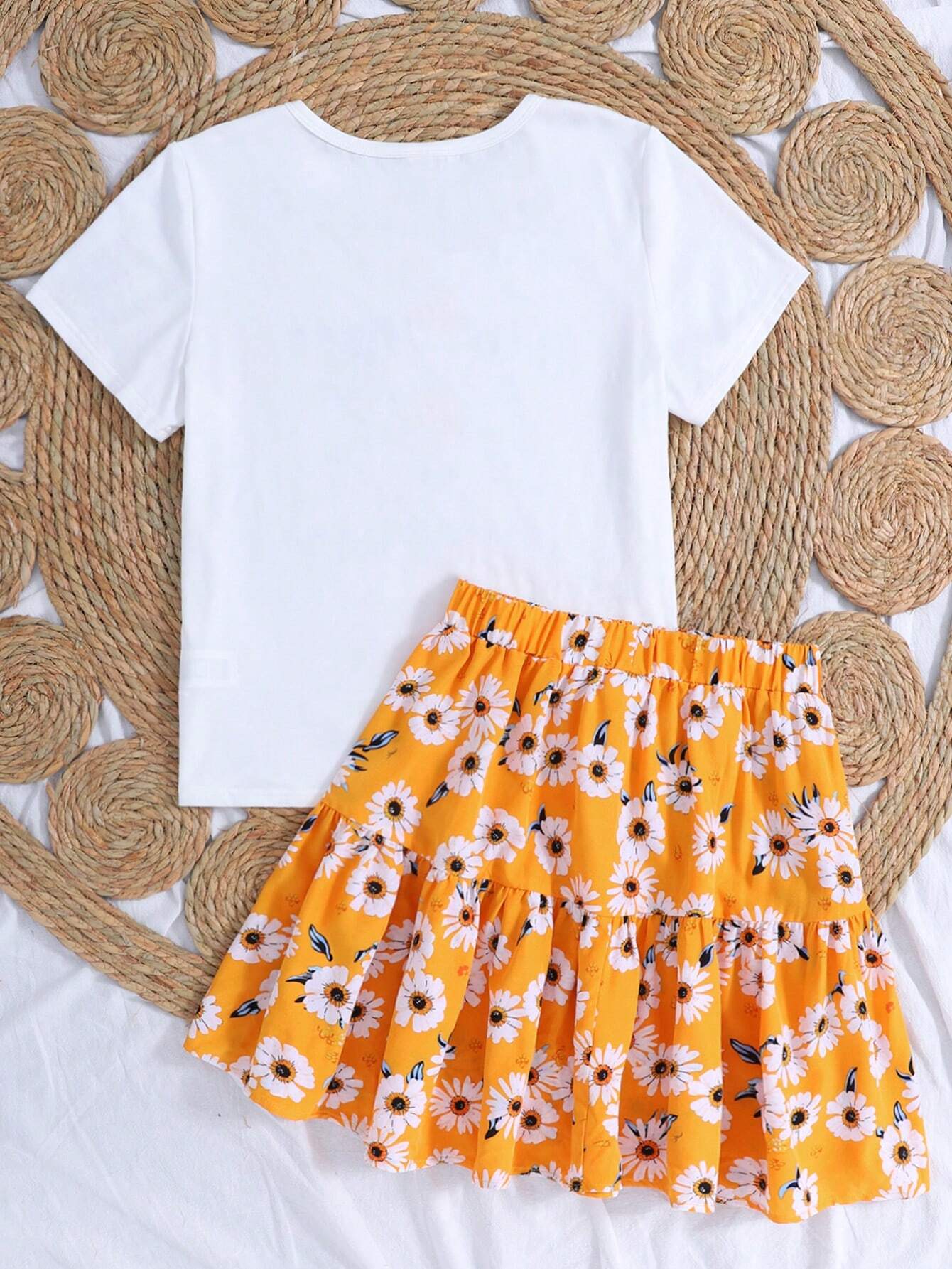 Teen Girl White & Yellow Daisy Printed Loose T-Shirt And Skirt Vacation Casual Outfit 2pcs/Set