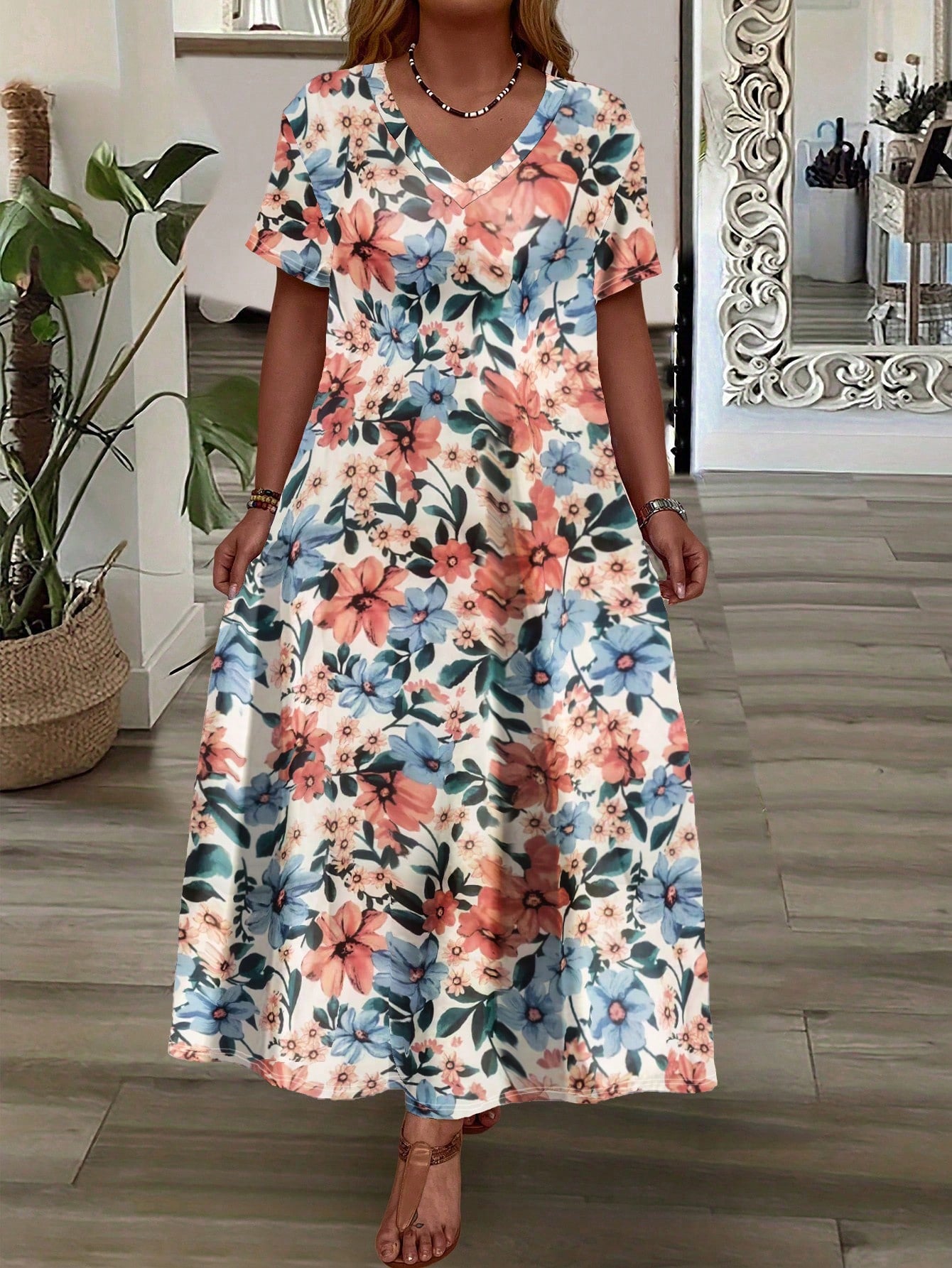 Plus Size V-Neck Floral Printed Summer Short Sleeve Dress