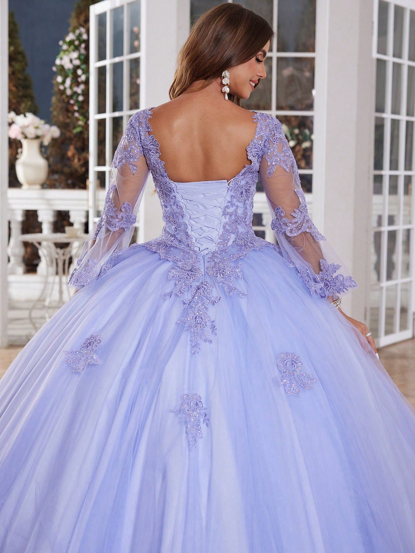 Pretty Lilac Long Sleeves Lace Quinceanera Dresses For Teens Sweet 15 Party Dresses For Girl Princess Formal Evening Gowns Lace Up Back