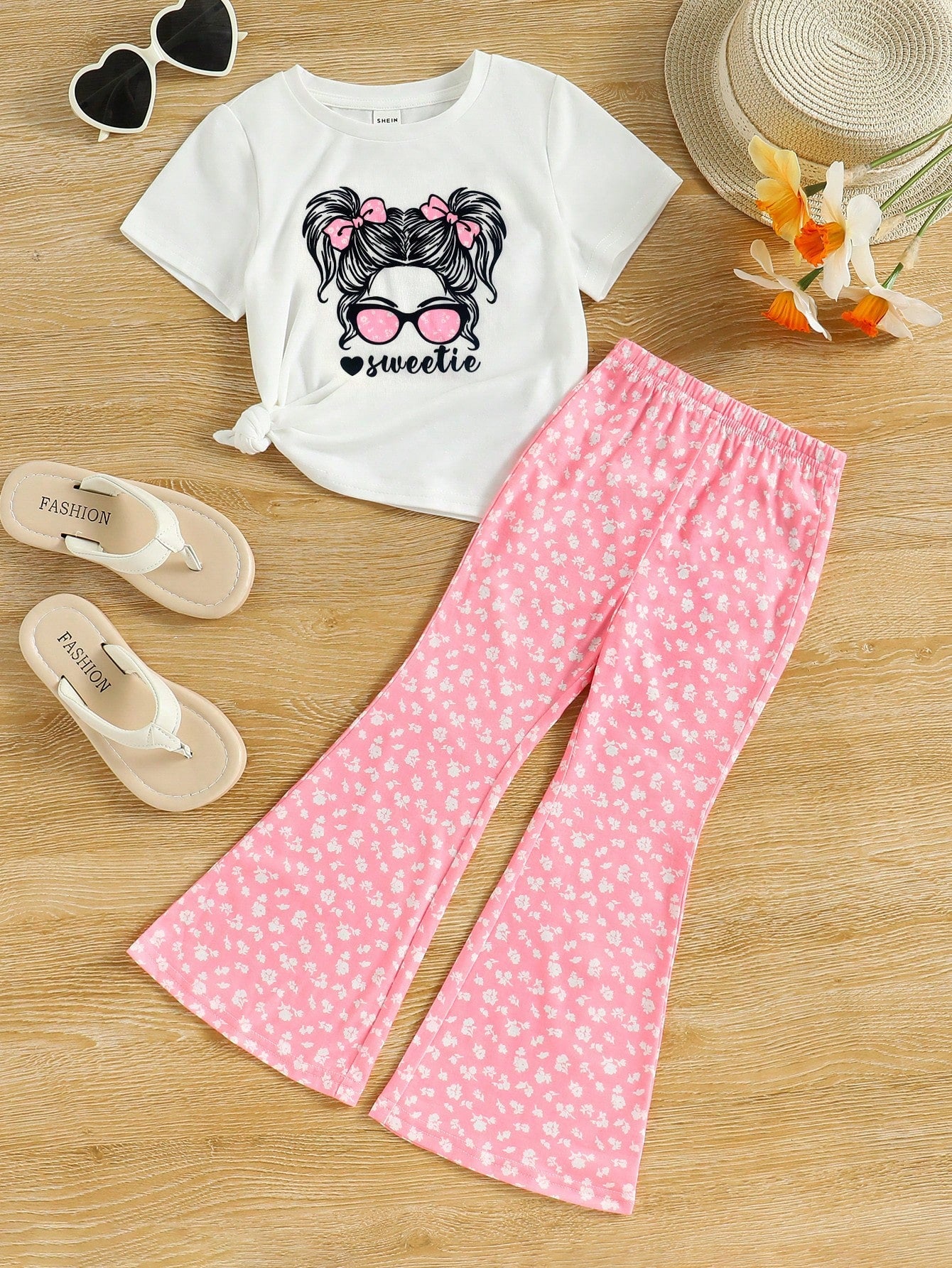 Young Girl Figure Graphic Tee & Ditsy Floral Flare Leg Pants