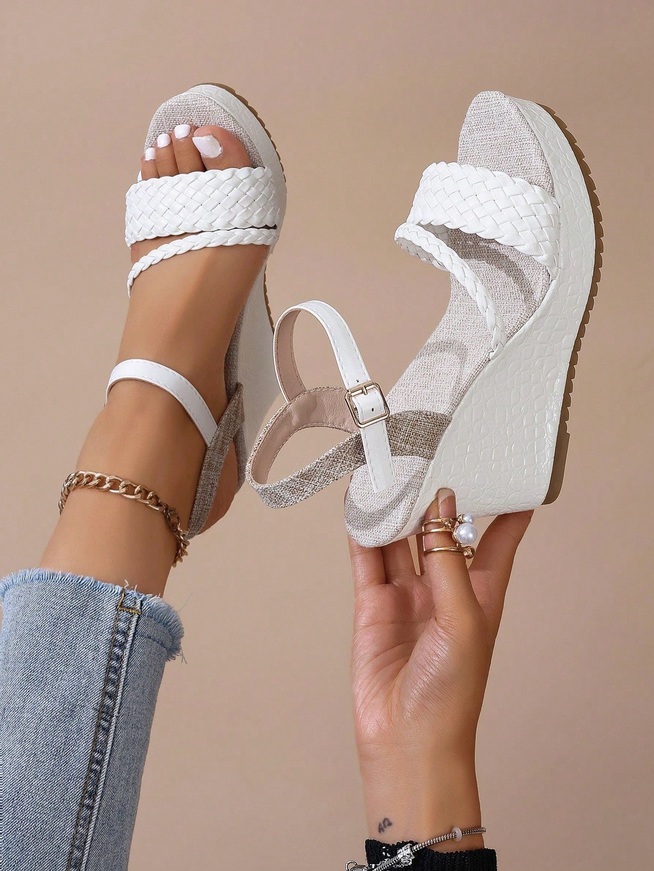 Women's Wedge Heel Thick-Soled Braided Strap Sandals, Summer, Stone-Patterned, White Buckle Strap, Beach Vacation Waterproof Platform High Heel Shoes