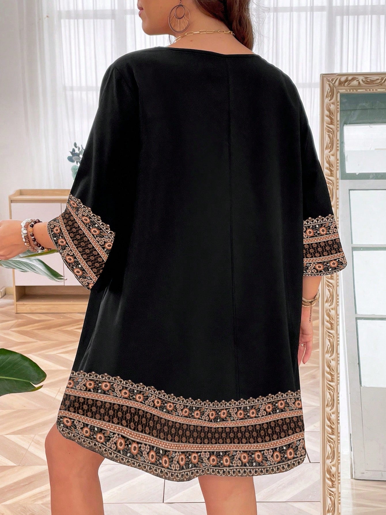 LUNE Plus Size Women's Vintage Style Embroidery Simple Daily Wear Dress