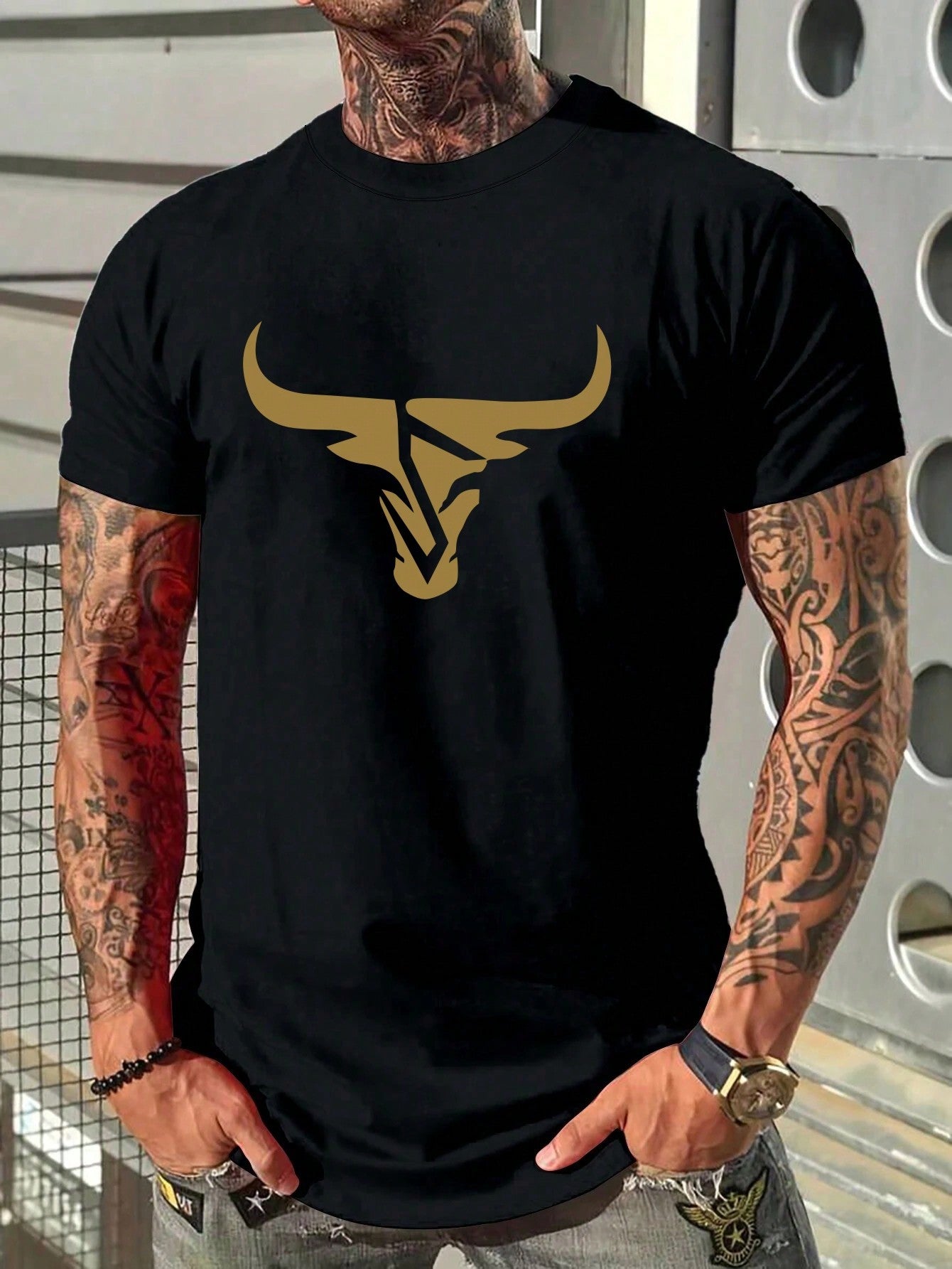 Men's Casual Crewneck Short Sleeve T-Shirt With Bull Head Print, Summer