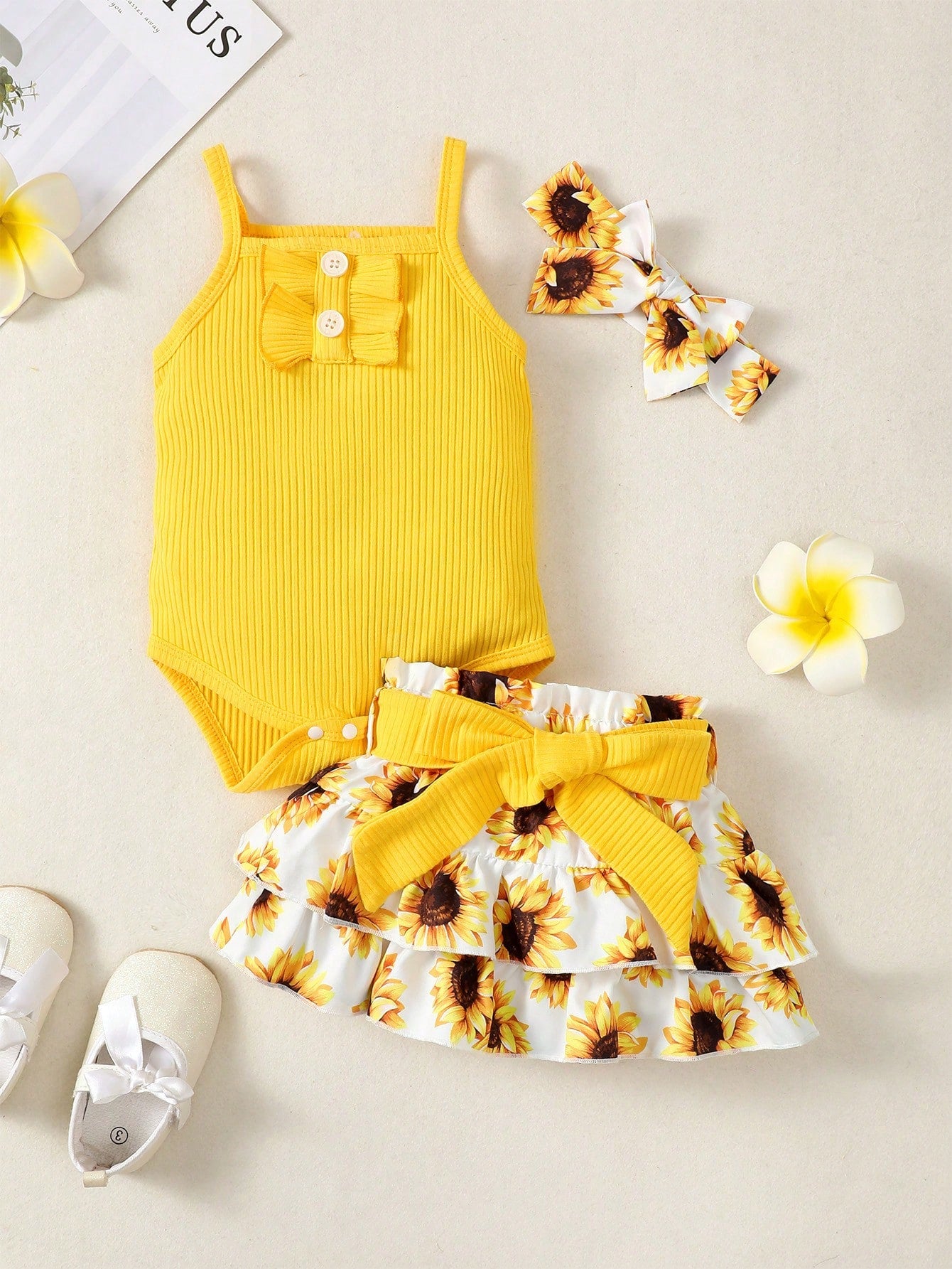 Baby Girl 4pcs Headband Belt Ribbed Romper Sunflower Printed Skirt Set