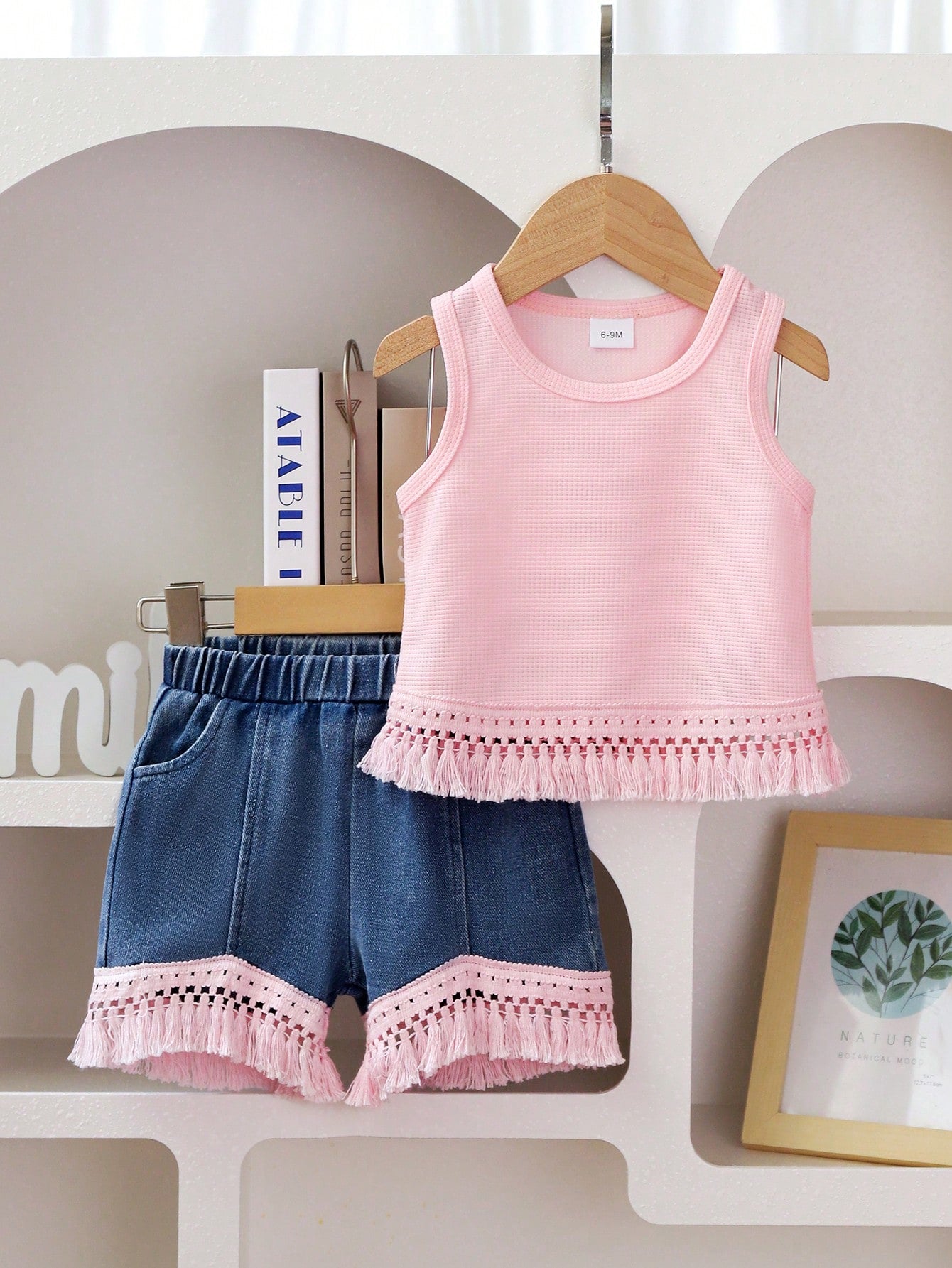 Baby Girl Solid Color Fringe Top And Denim Fringe Shorts Set