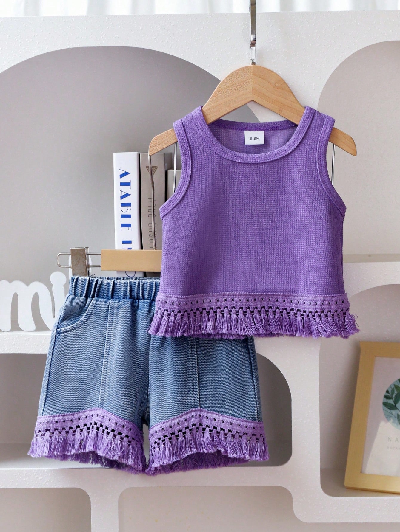 Baby Girl Solid Color Fringe Top And Denim Fringe Shorts Set