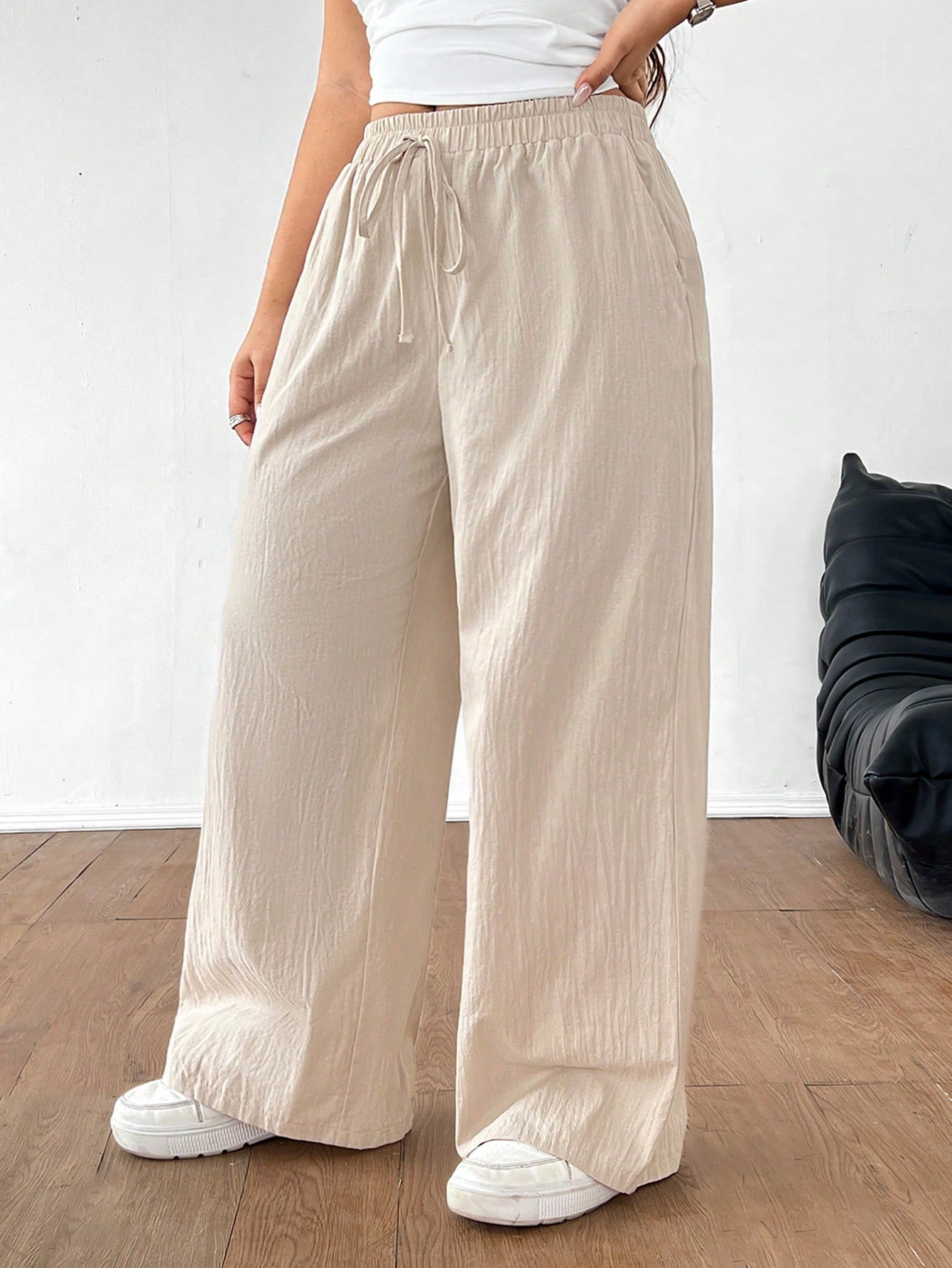 EZwear Plus Size Summer Solid Color Casual Pants With Pockets And Tie Knot