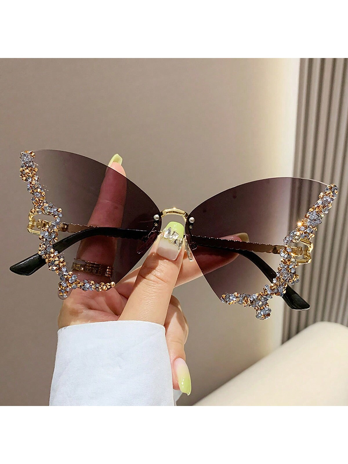 New Luxury Rhinestone Butterfly Fashion Glasses For Women And Men Y2K Sparkling Rhinestone Rimless Fashion Glasses Beach Accessories For Women Glasses Shades Trendy Basics Fall Winter Women Outfits Clothes Business Casual Gifts