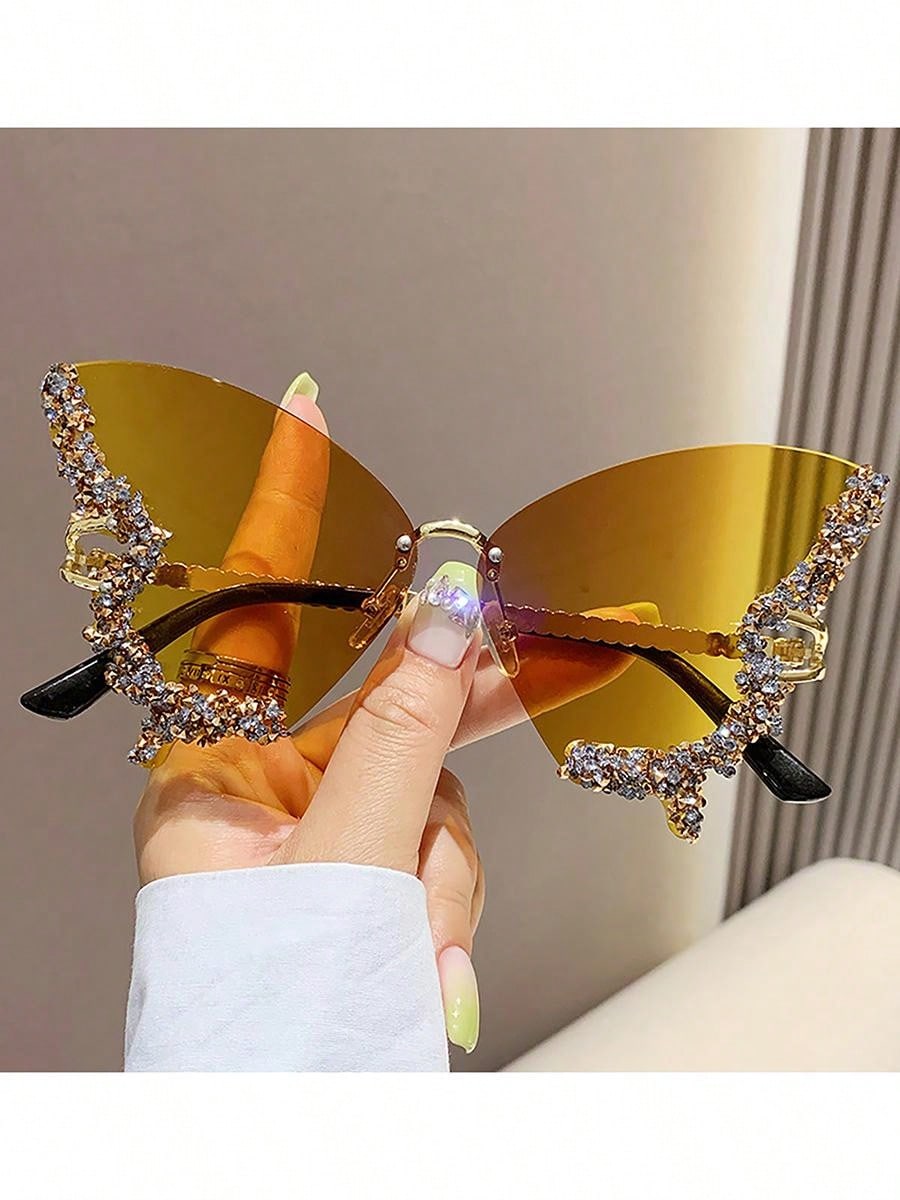 New Luxury Rhinestone Butterfly Fashion Glasses For Women And Men Y2K Sparkling Rhinestone Rimless Fashion Glasses Beach Accessories For Women Glasses Shades Trendy Basics Fall Winter Women Outfits Clothes Business Casual Gifts