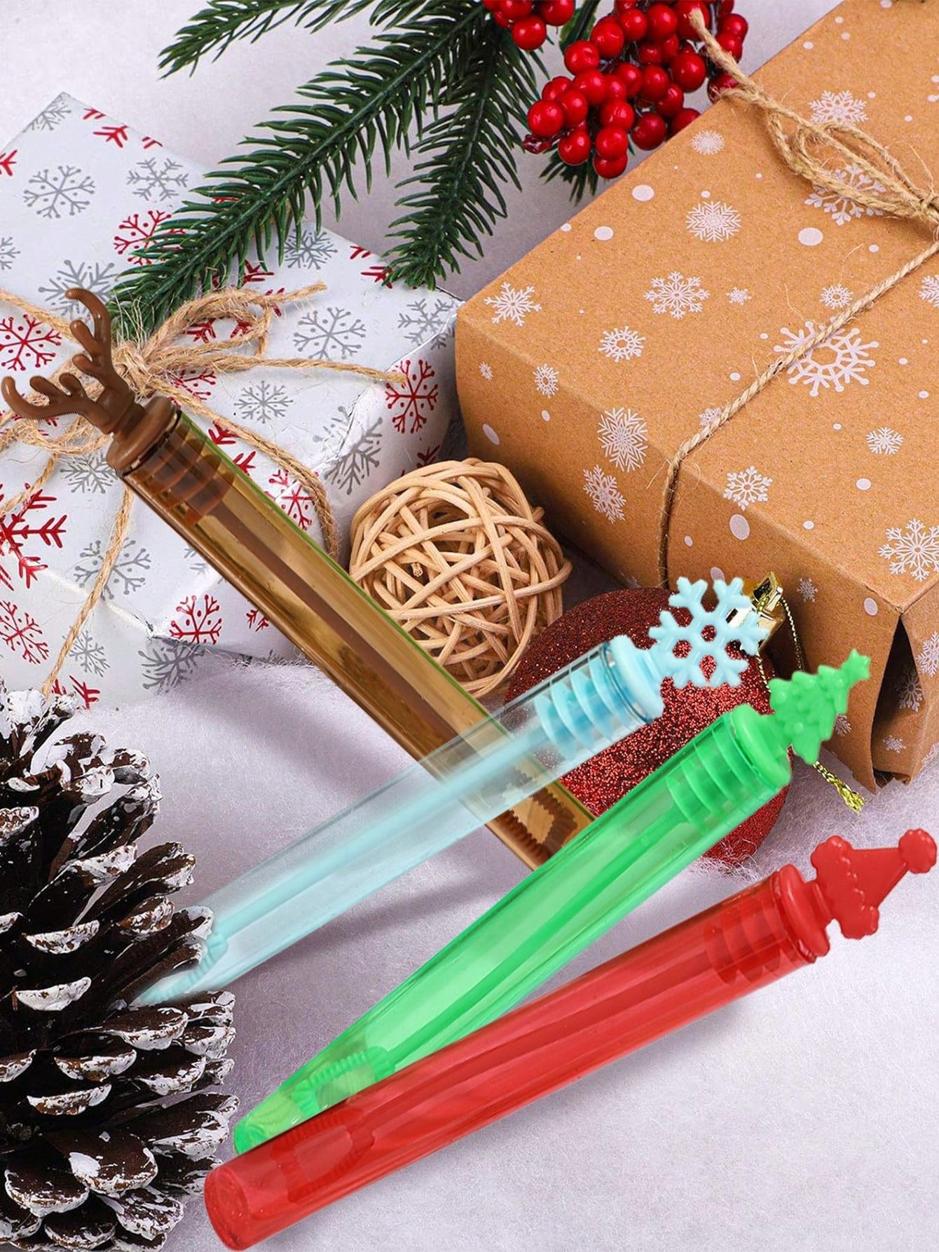 10/20pcs Christmas Bubble Wands, Mini Bubble Wands Bulk For Christmas, Christmas Toys Gift For Party Supplies Classroom Rewards Sock Fillers Gifts, 4 Style,Christmas