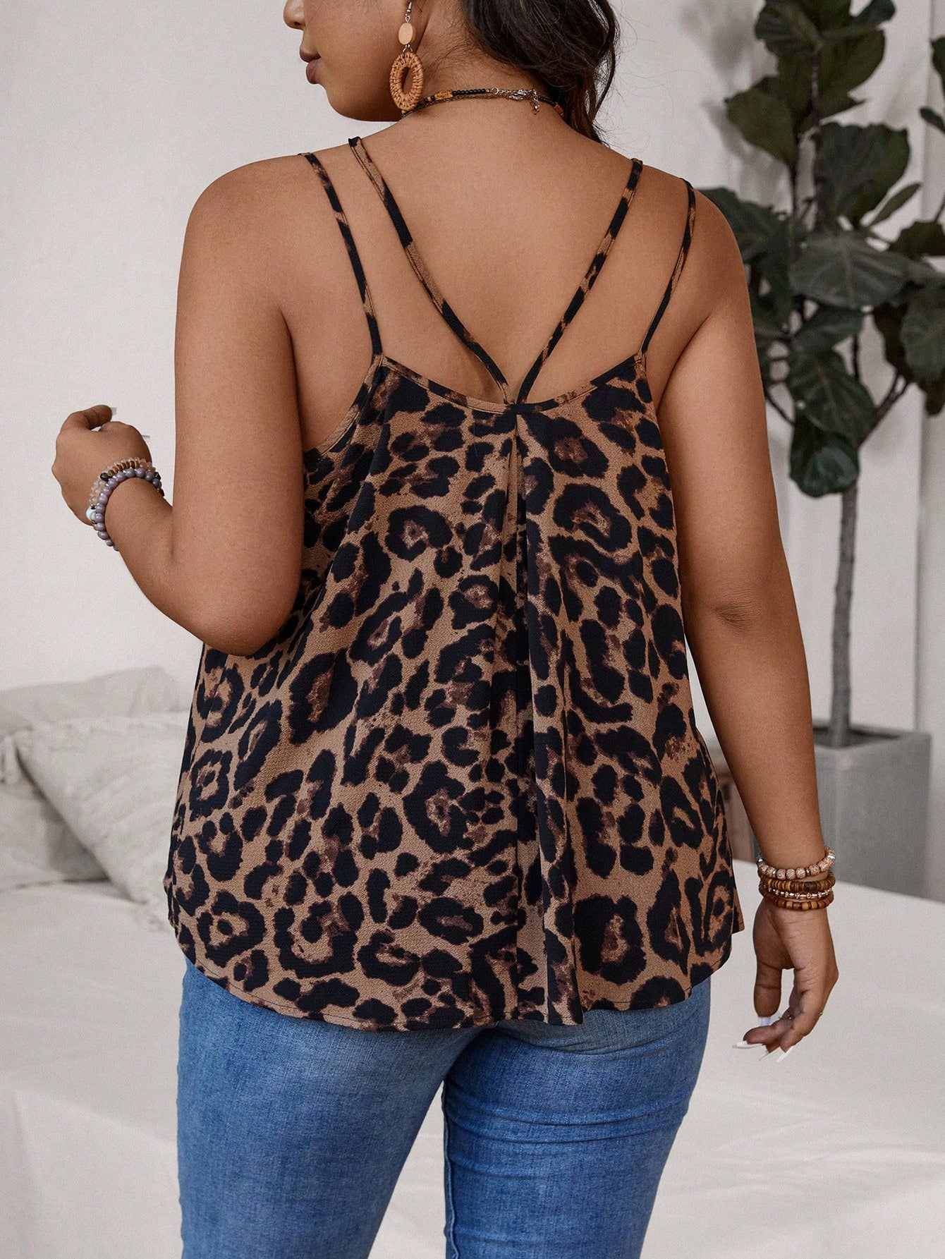 VCAY Plus Size Leopard Print Double Strap Vacation Tank Top Autumn Winter Fashion New Arrival, French Style Women Top, Trendy, Bell Sleeves, Party, Back To School, American Long Shirt, Stylish, Front Tie, Teacher Outfit, Old Money Style, Commute, Minima