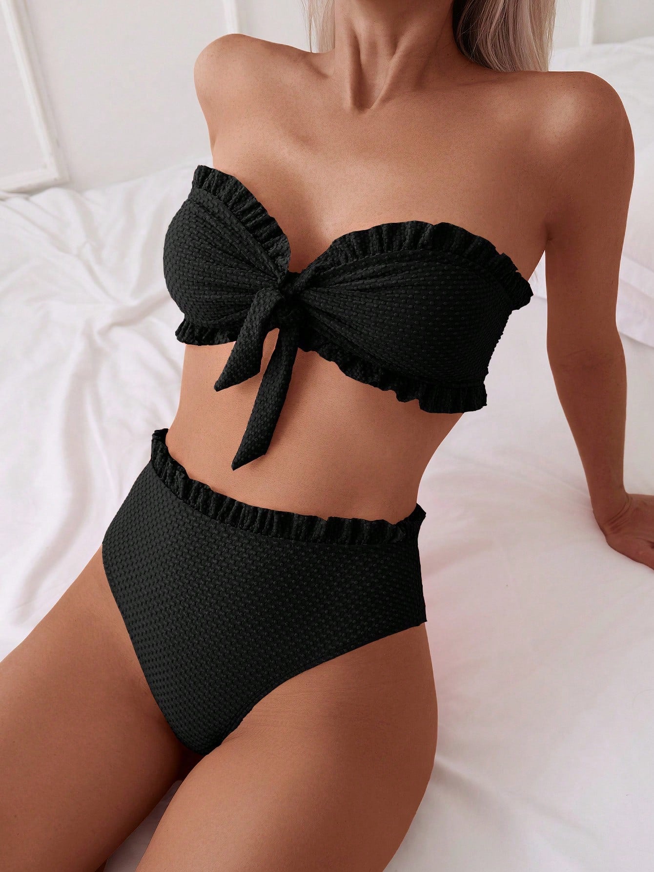 Women's Solid Color Ruffle Bandeau Sexy Bikini Set For Summer Beach