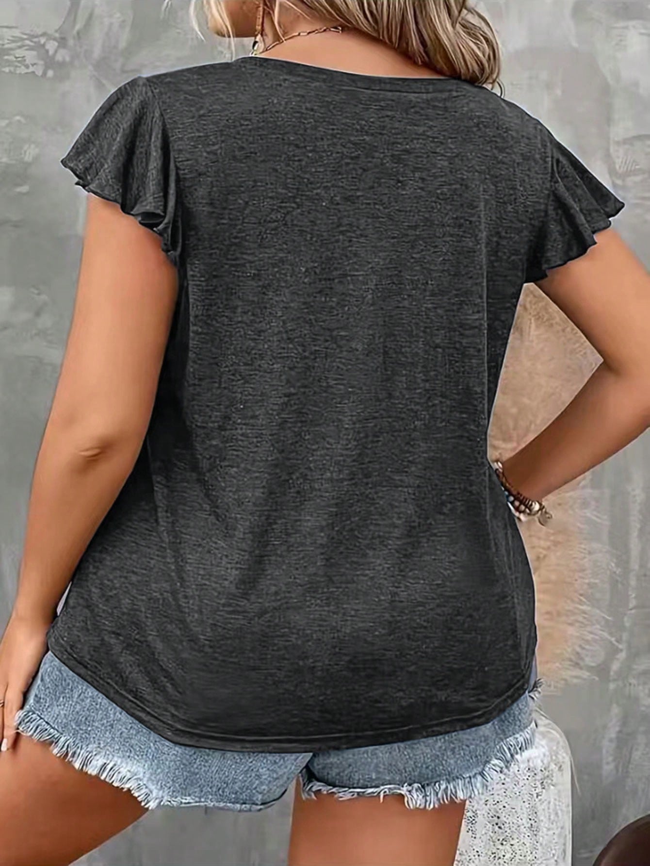 LUNE V-Neck Flare Sleeve Plus Size Women T-Shirt