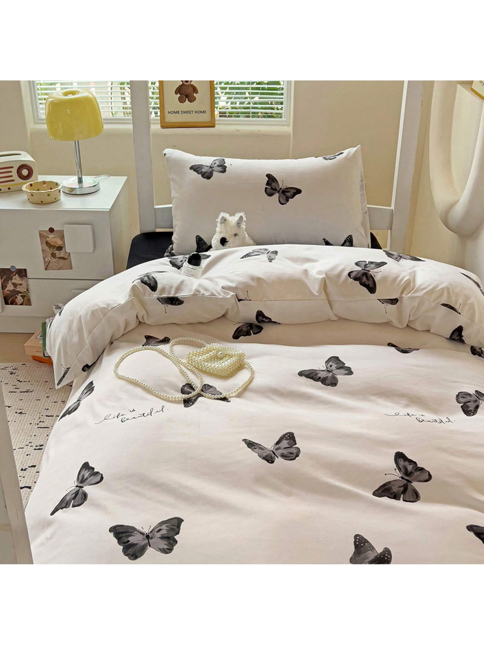 4pcs Cloud Pattern Cotton Bedding Set (1pc Duvet Cover Without Insert, 1pc Flat Sheet, 2pcs Pillowcase Without Insert), Butterfly, Plant, Star, Cartoon Printed, Oversized Design For Full/Queen Bed, Soft, Cozy, INS Style