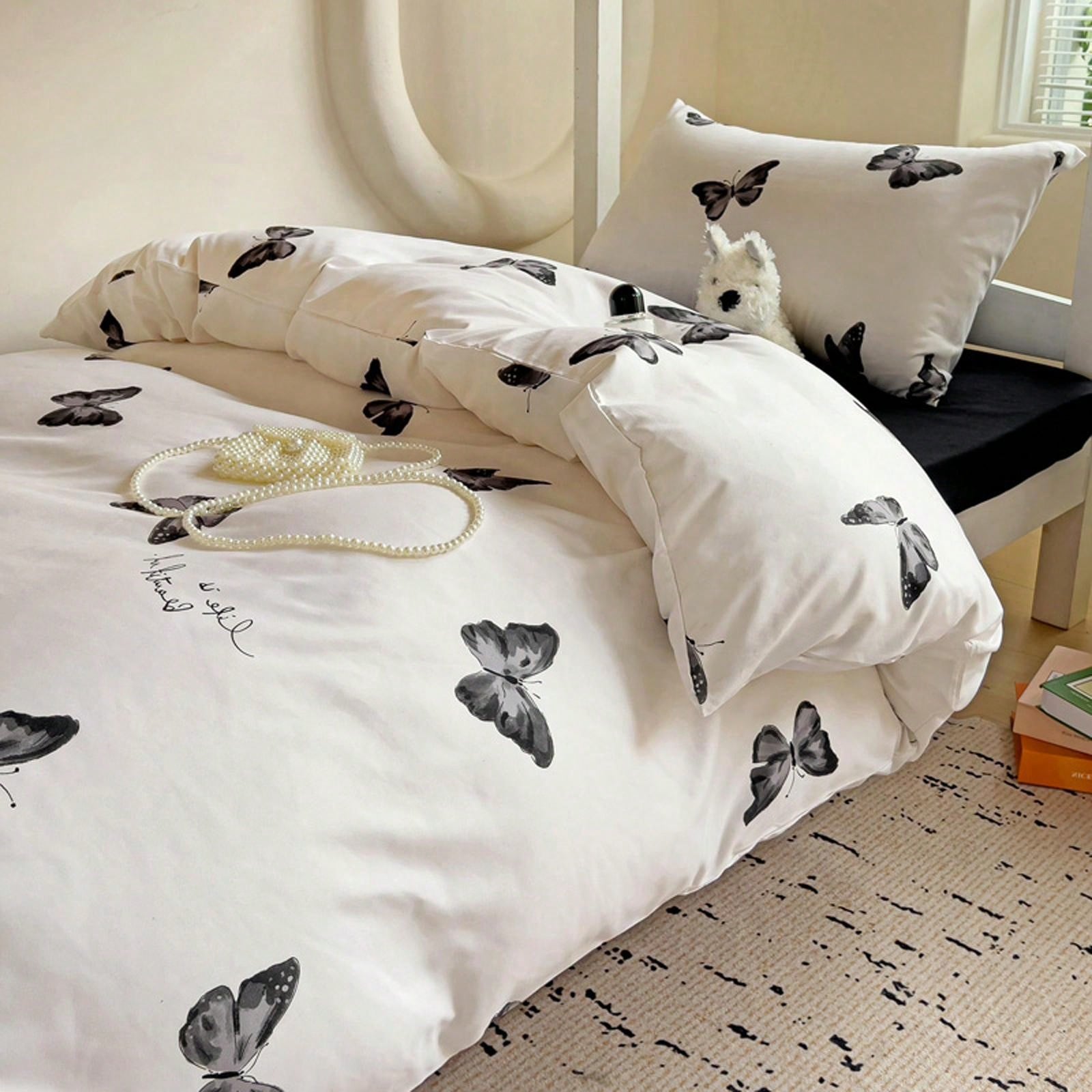 4pcs Cloud Pattern Cotton Bedding Set (1pc Duvet Cover Without Insert, 1pc Flat Sheet, 2pcs Pillowcase Without Insert), Butterfly, Plant, Star, Cartoon Printed, Oversized Design For Full/Queen Bed, Soft, Cozy, INS Style