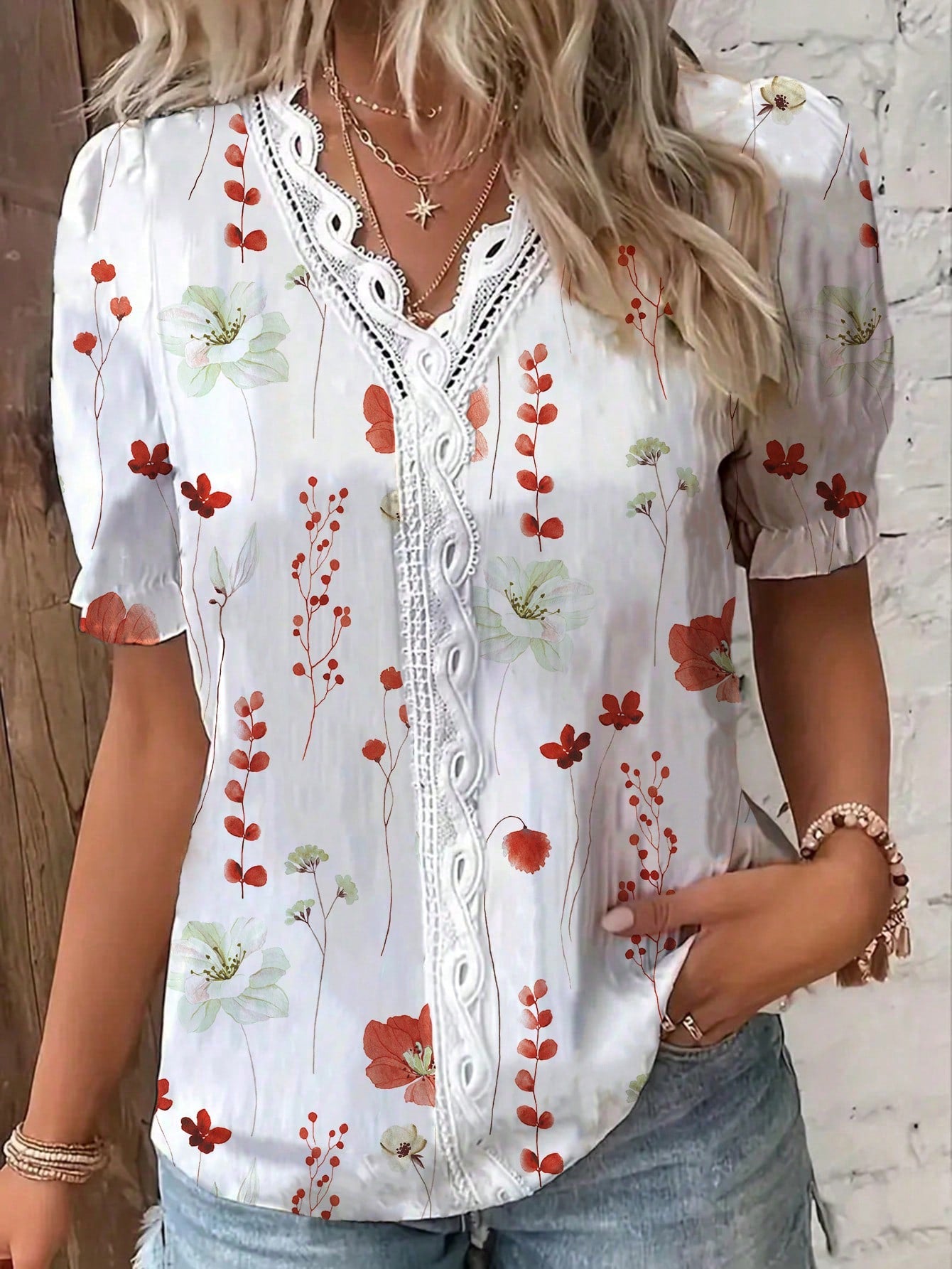 Relaxiva Women's Vacation Leisure Floral Print Contrast Lace Puff Sleeve Shirt