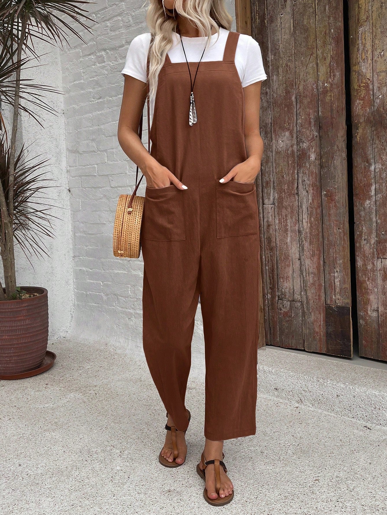 EMERY ROSE Women Minimalist Straight Leg Jumpsuit With Dual Pockets Women Overalls Korean Fashion