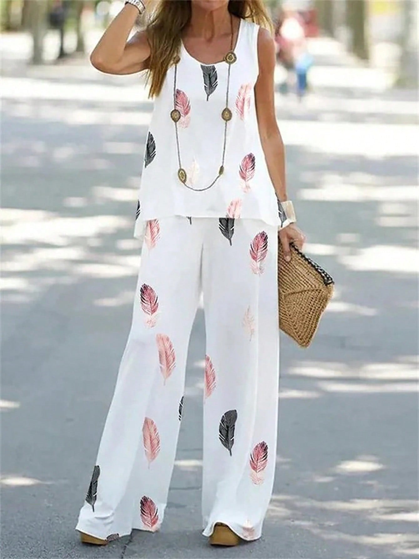 EMERY ROSE Sleeveless Feather Printed Top And Long Pants Set With Wide Round Neckline, Summer Casual Outfit