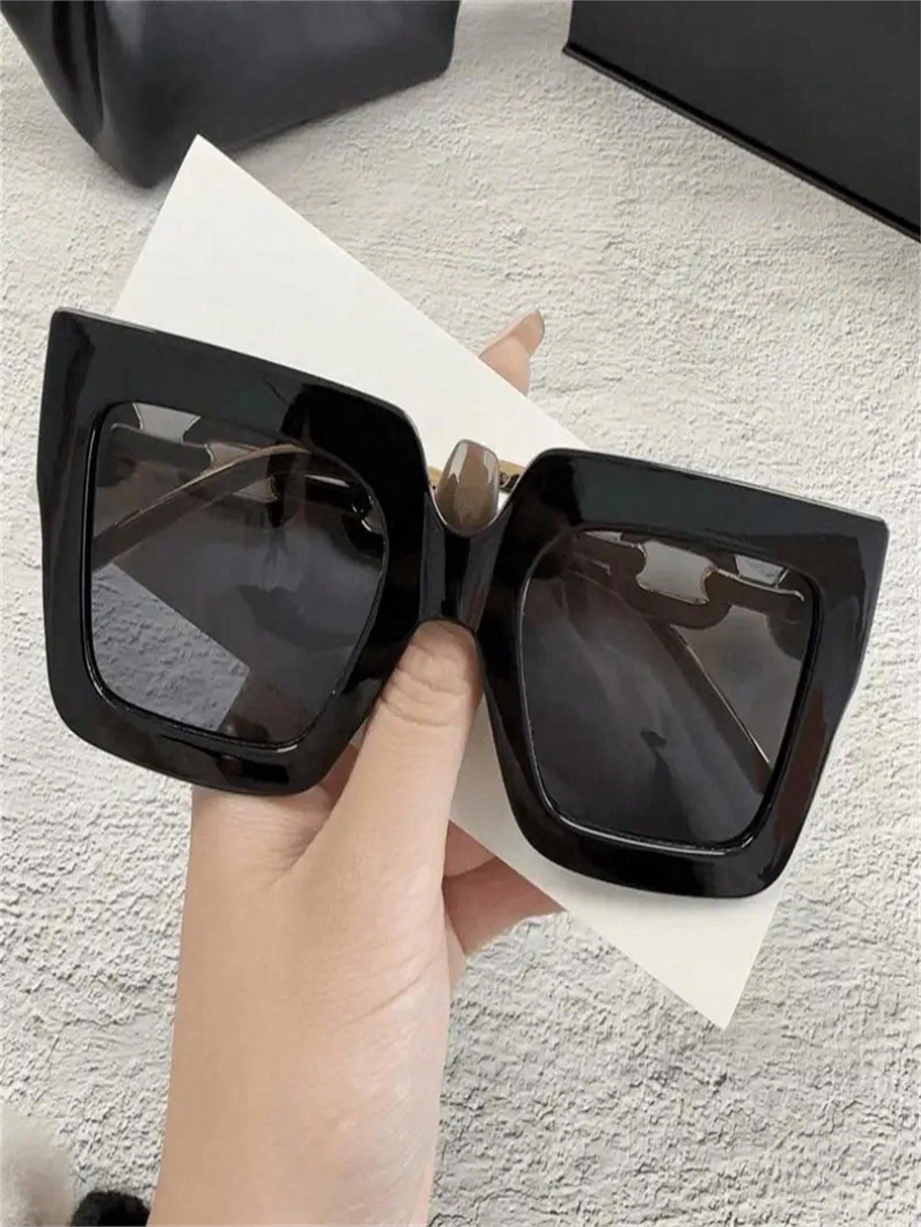 Street 3pcs/1pc Plastic Frame Fashion Glasses For Summer Beach Beach Accessories For Women Glasses Shades Trendy Basics Fall Winter Women Outfits Clothes Business Casual Gifts Chain