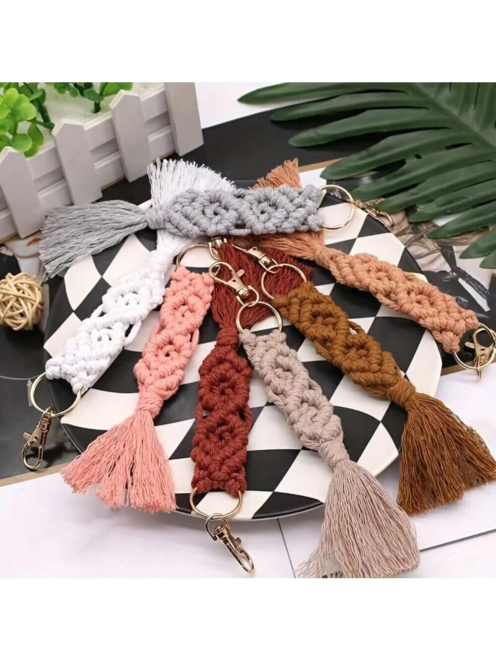 1/2/3pcs Keychain, Bag Pendant, Rope, Hand Woven Tassel, Keychain, Car Key Pendant, Bag Decoration, Construction, Non-Slip Bottom, Comfortable Padding, Water-Resistant Surface, Easy To Clean, Lightweight Design, Portable For Travel Use