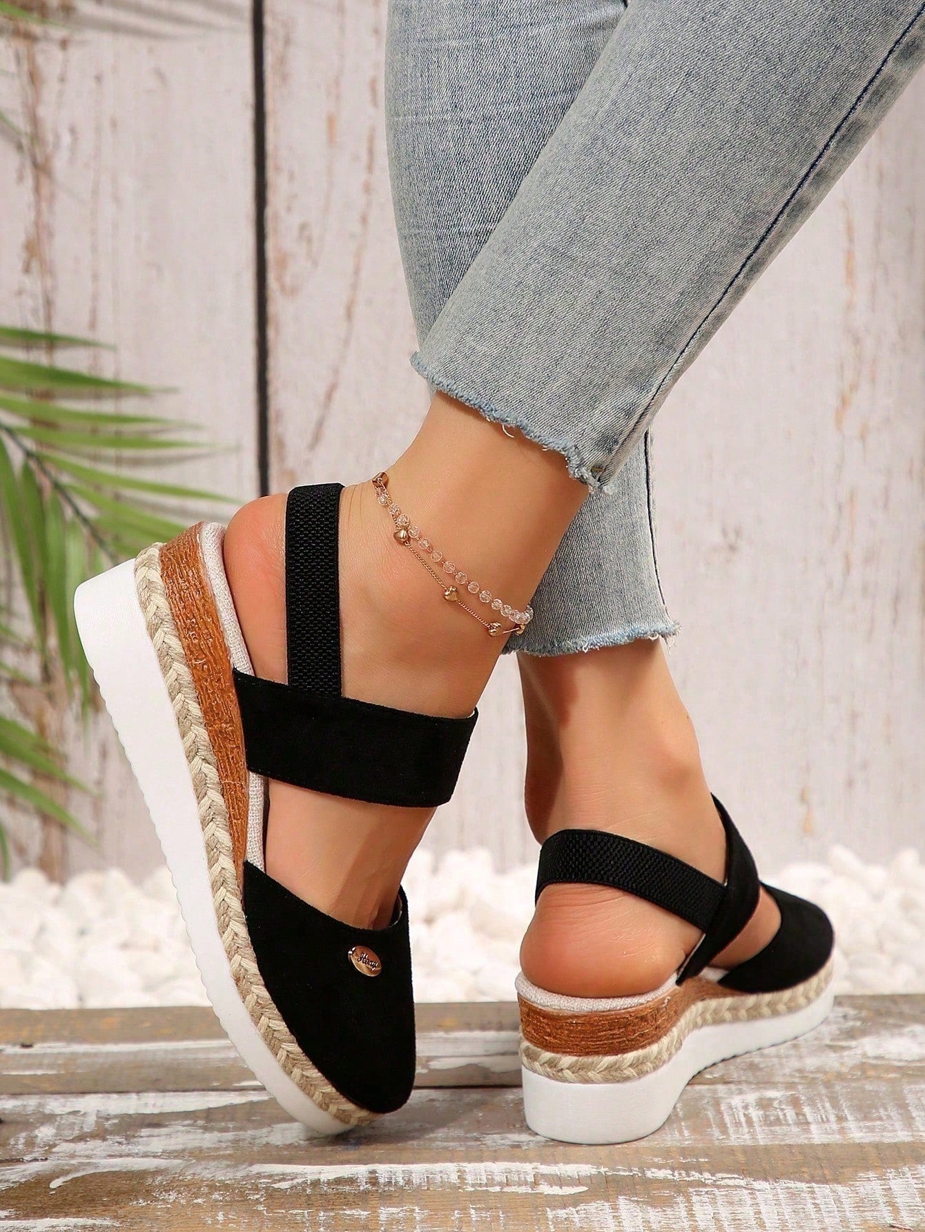 Women's Closed Toe Wedge Heel Black Summer Sandals With Color Block, Elastic Strap & Rope Sole