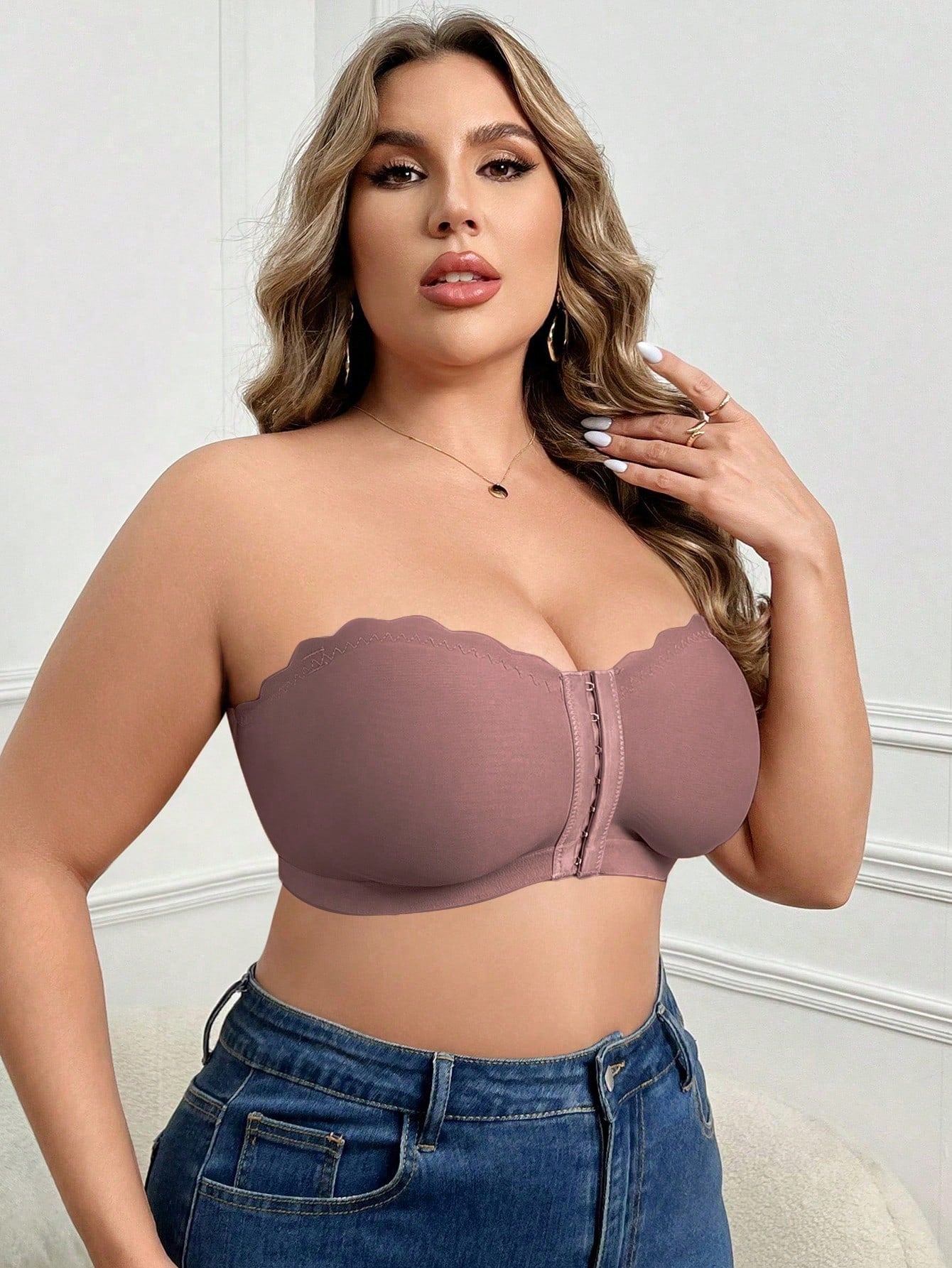 Plus Size Women Solid Color Wirefree Front Closure Bustier Bra