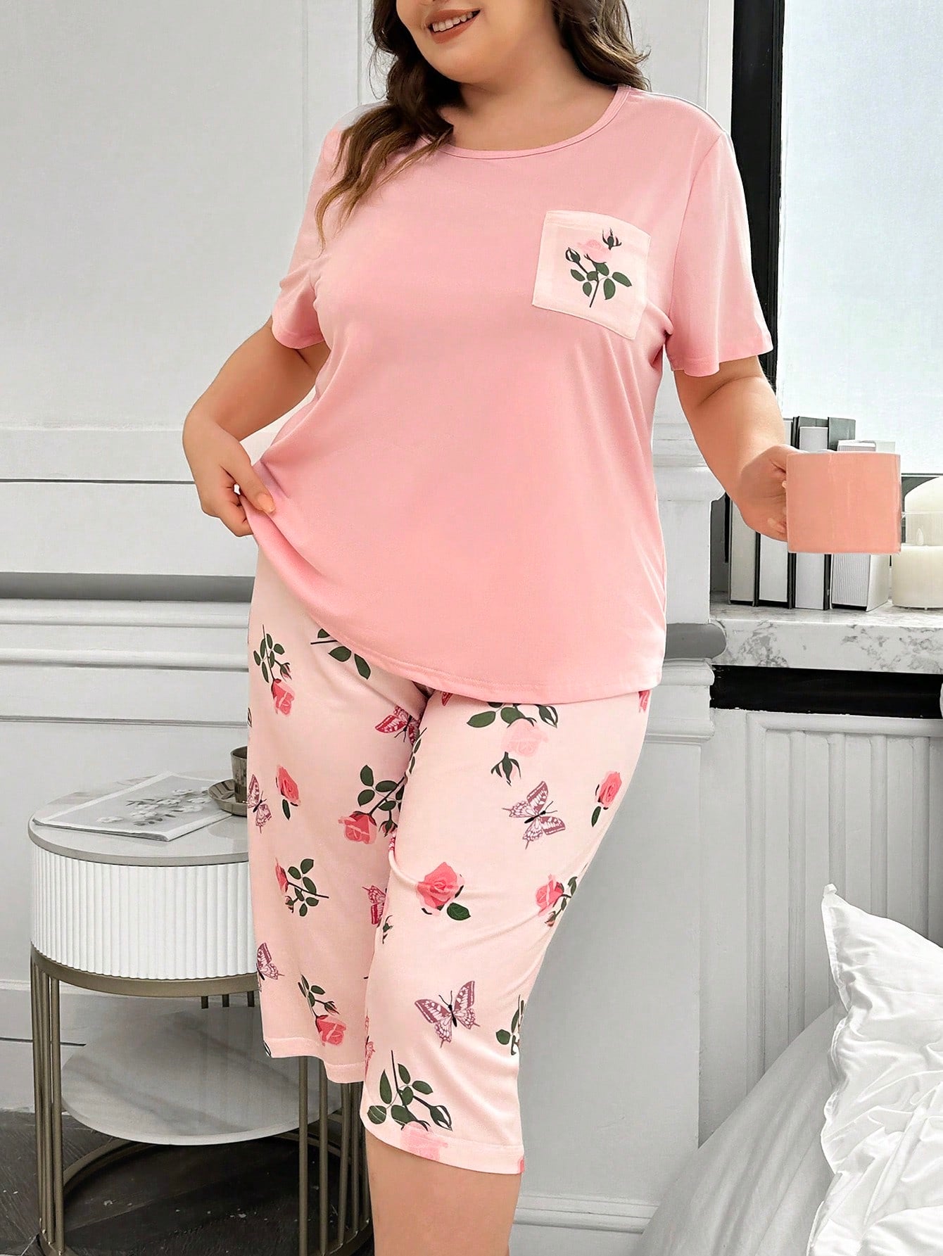 Plus Size Floral Print Short Sleeve Shorts Pajama Set