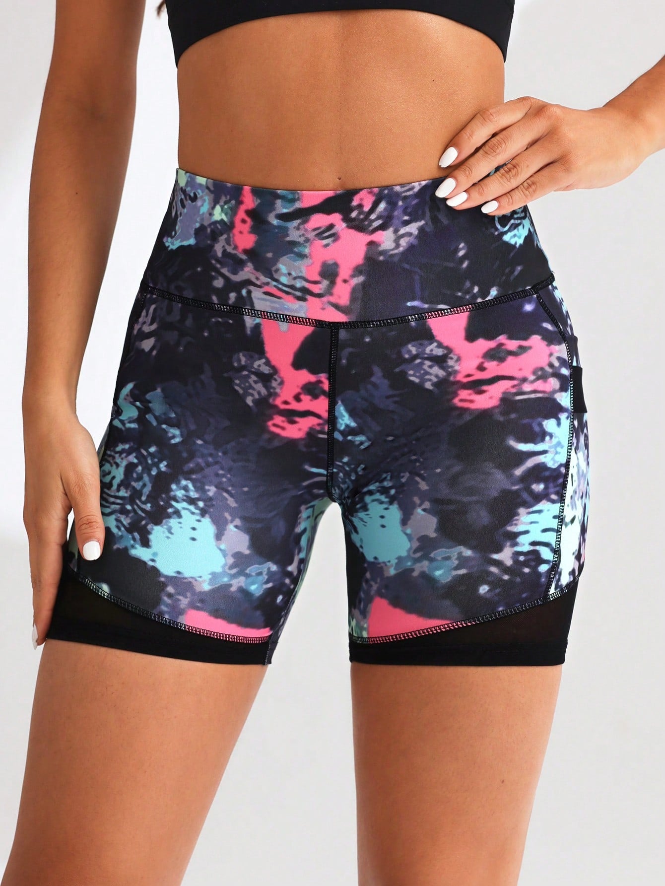 Solid Color Waist Cinched Pockets Casual Sports Shorts