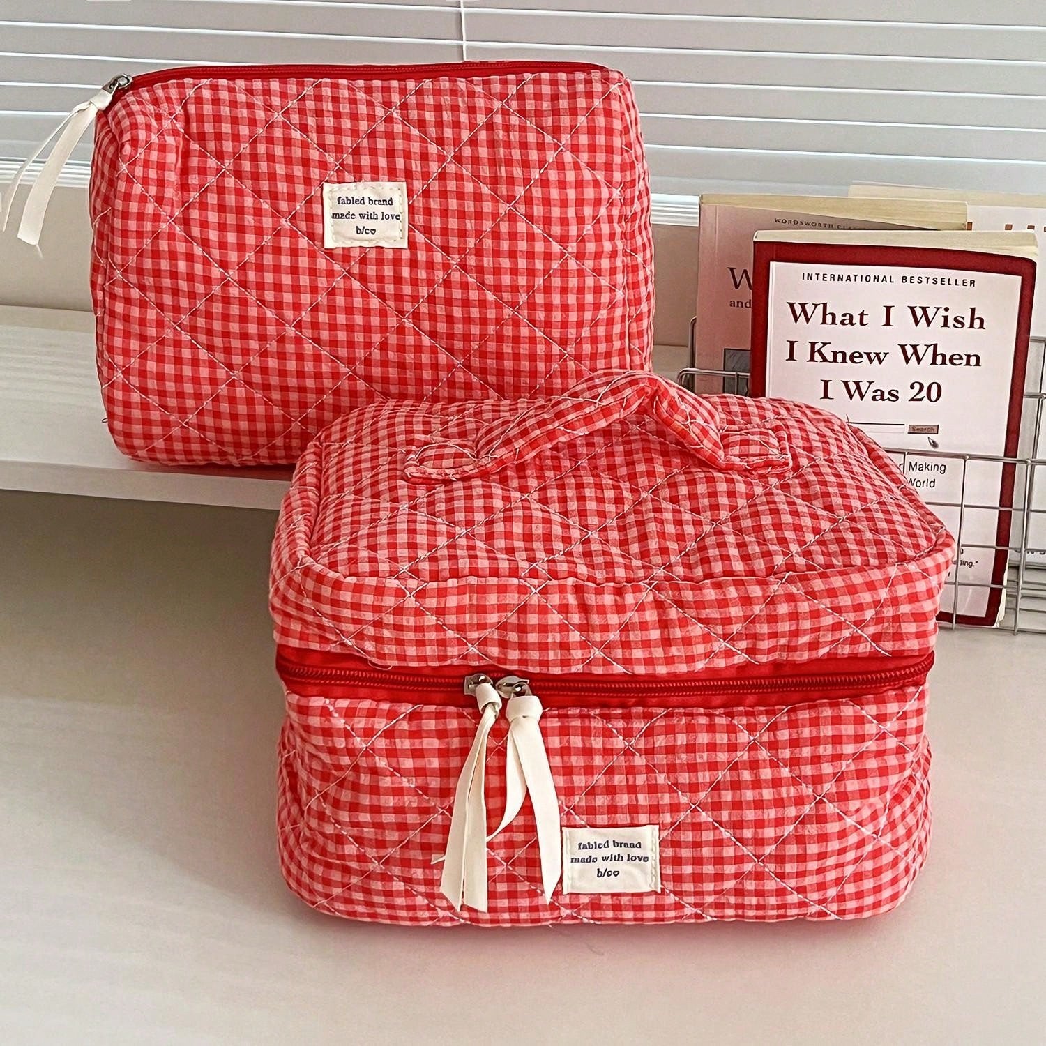 1 Pc Red Berry Plaid Make Up Bag For Women Travel Large Red Cosmetic Bag Pouch