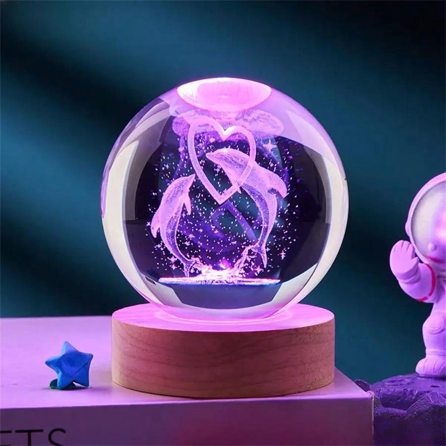 1pc 3D Crystal Ball Night Light - Heart Shape Dolphin Lamp, Wooden Base, 7 Color Changing Soft Lighting, Suitable For Bedroom/Living Room/Camping - Gift For Boy, Girl, Birthday Party, Holiday - USB Powered