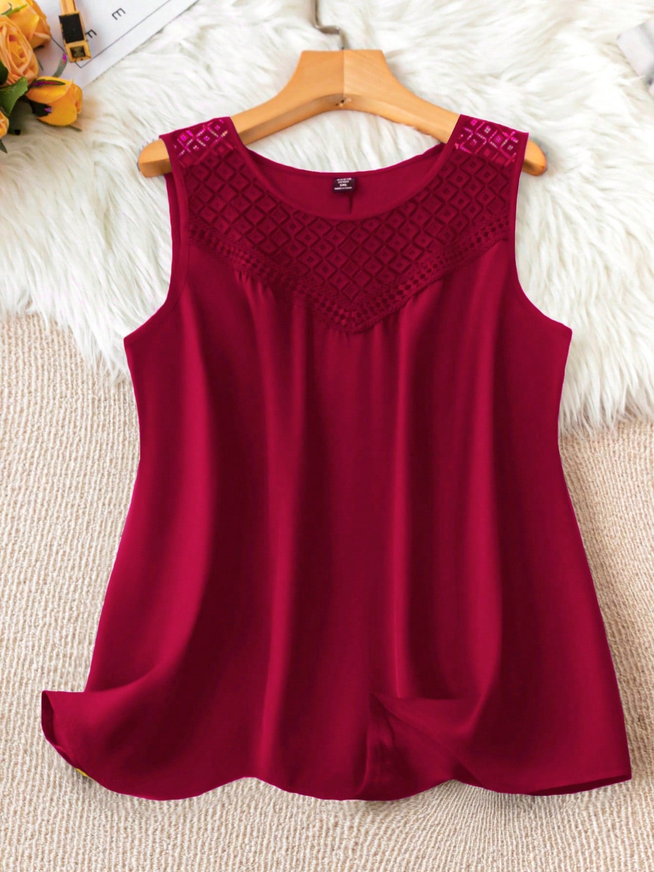 LUNE Plus Size Women Fashion Solid Color Splice Neckline Tank Top