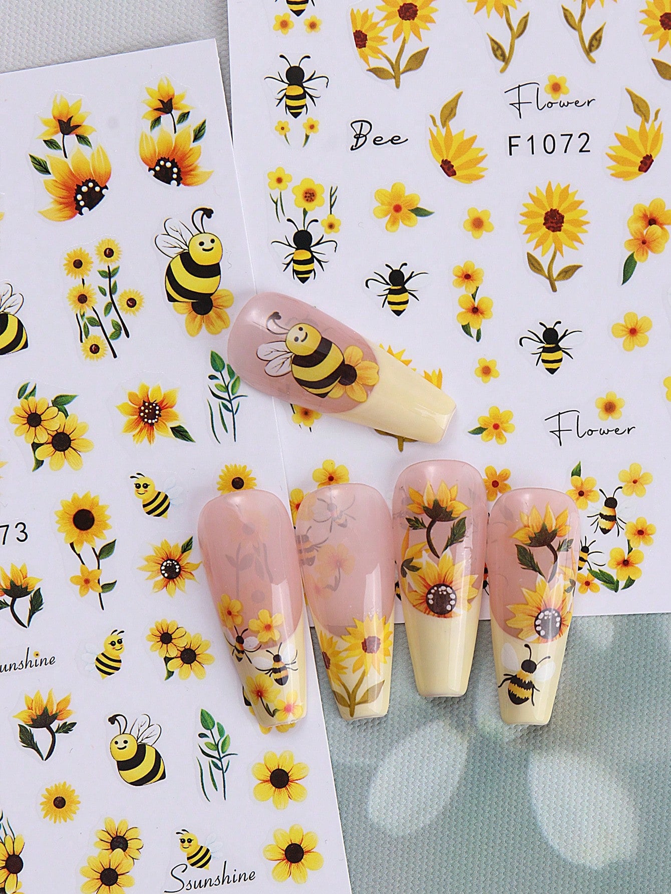 4pcs Yellow Flower Butterfly Nail Art Stickers 3D Butterfly Bee Flowers Vine Design Nail Decal Self Adhesive Design Elegant Sticker DIY Manicure Decoration For Women Girl