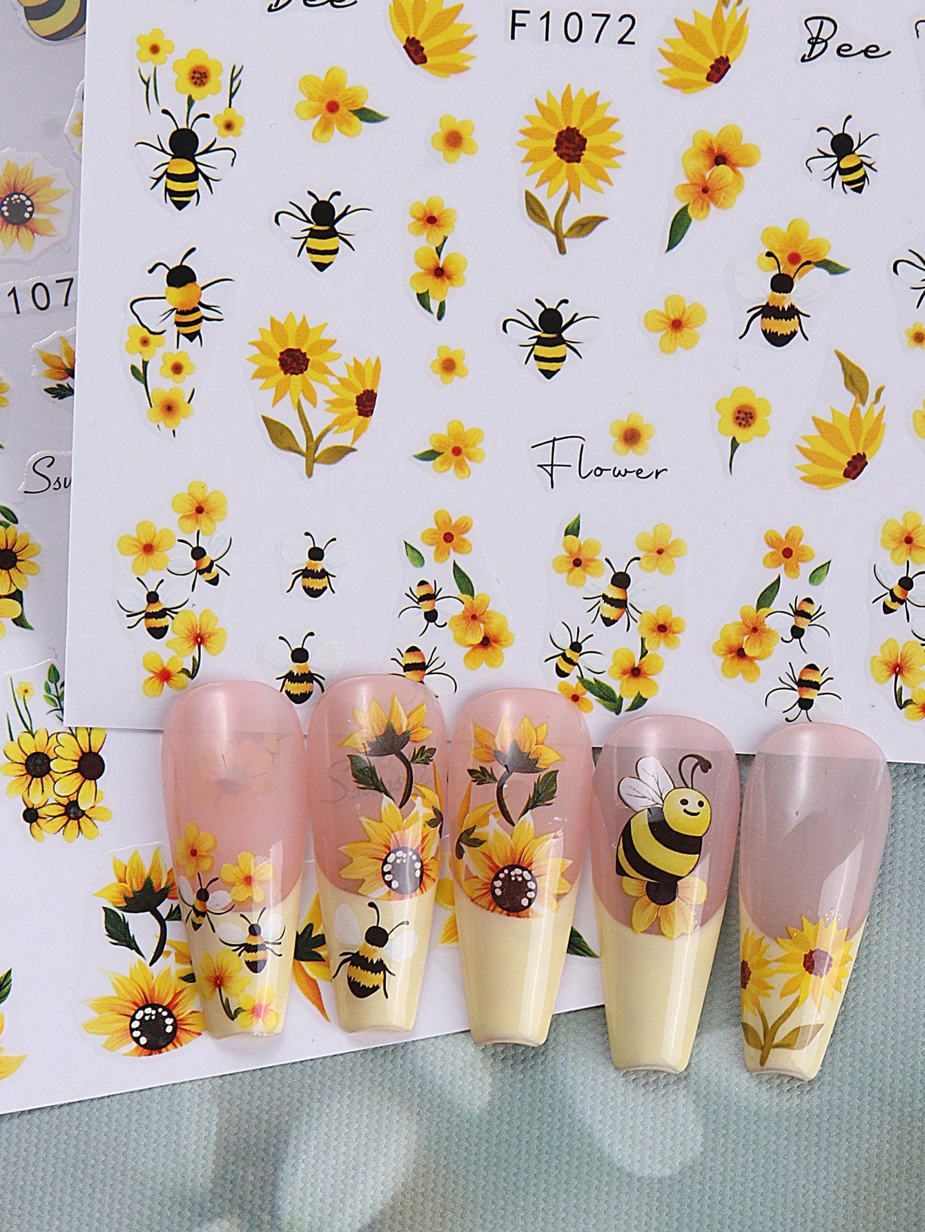 4pcs Yellow Flower Butterfly Nail Art Stickers 3D Butterfly Bee Flowers Vine Design Nail Decal Self Adhesive Design Elegant Sticker DIY Manicure Decoration For Women Girl