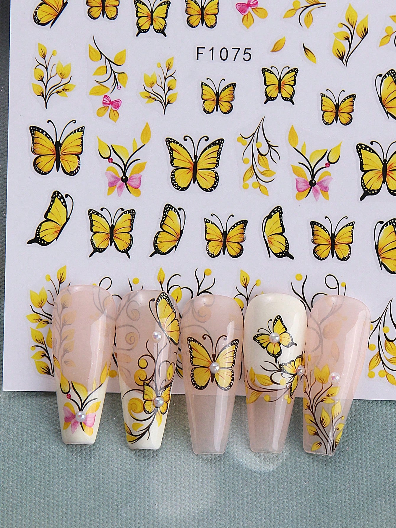 4pcs Yellow Flower Butterfly Nail Art Stickers 3D Butterfly Bee Flowers Vine Design Nail Decal Self Adhesive Design Elegant Sticker DIY Manicure Decoration For Women Girl