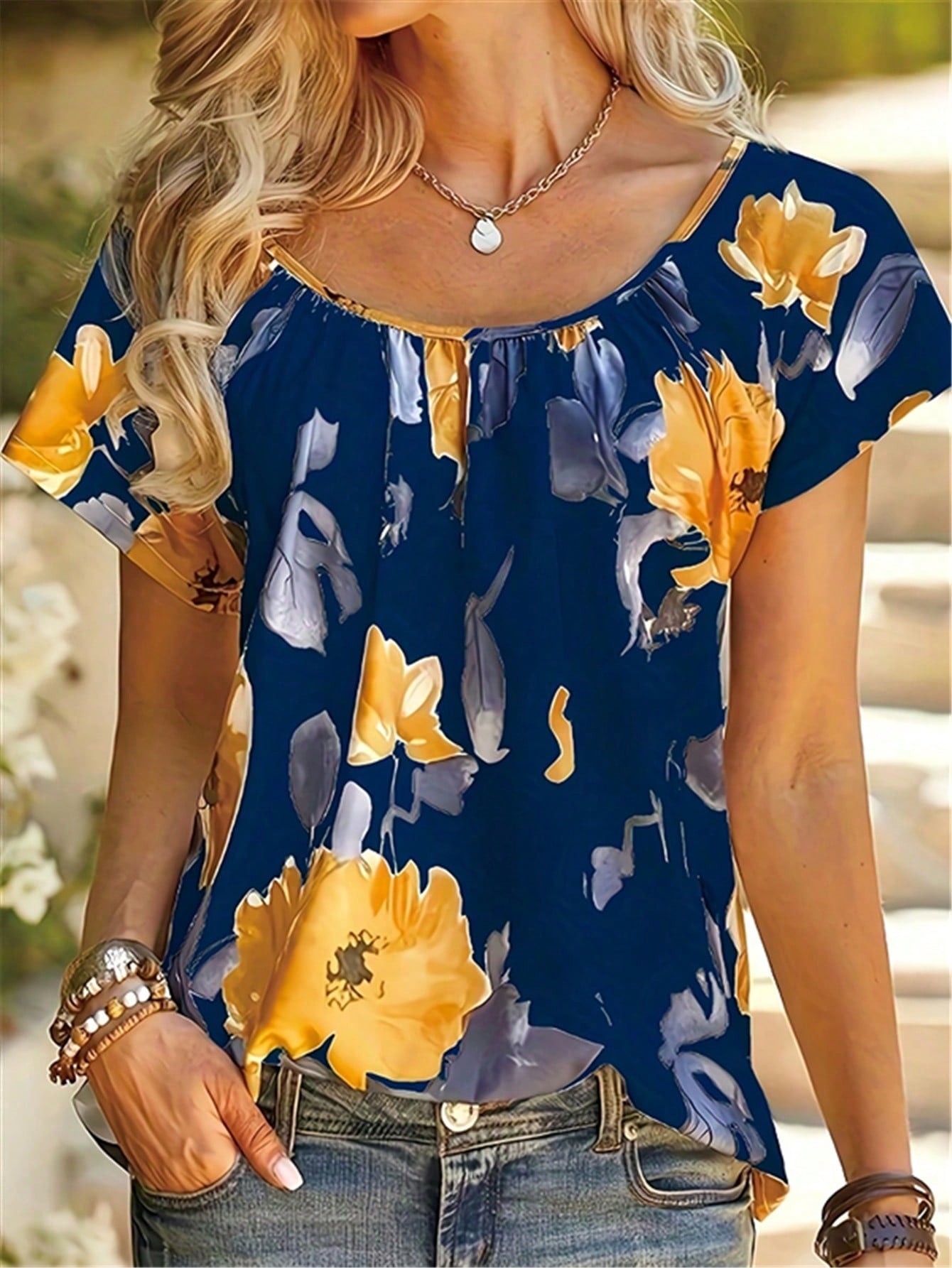 Women's Casual Floral Print Round Neck Blouse