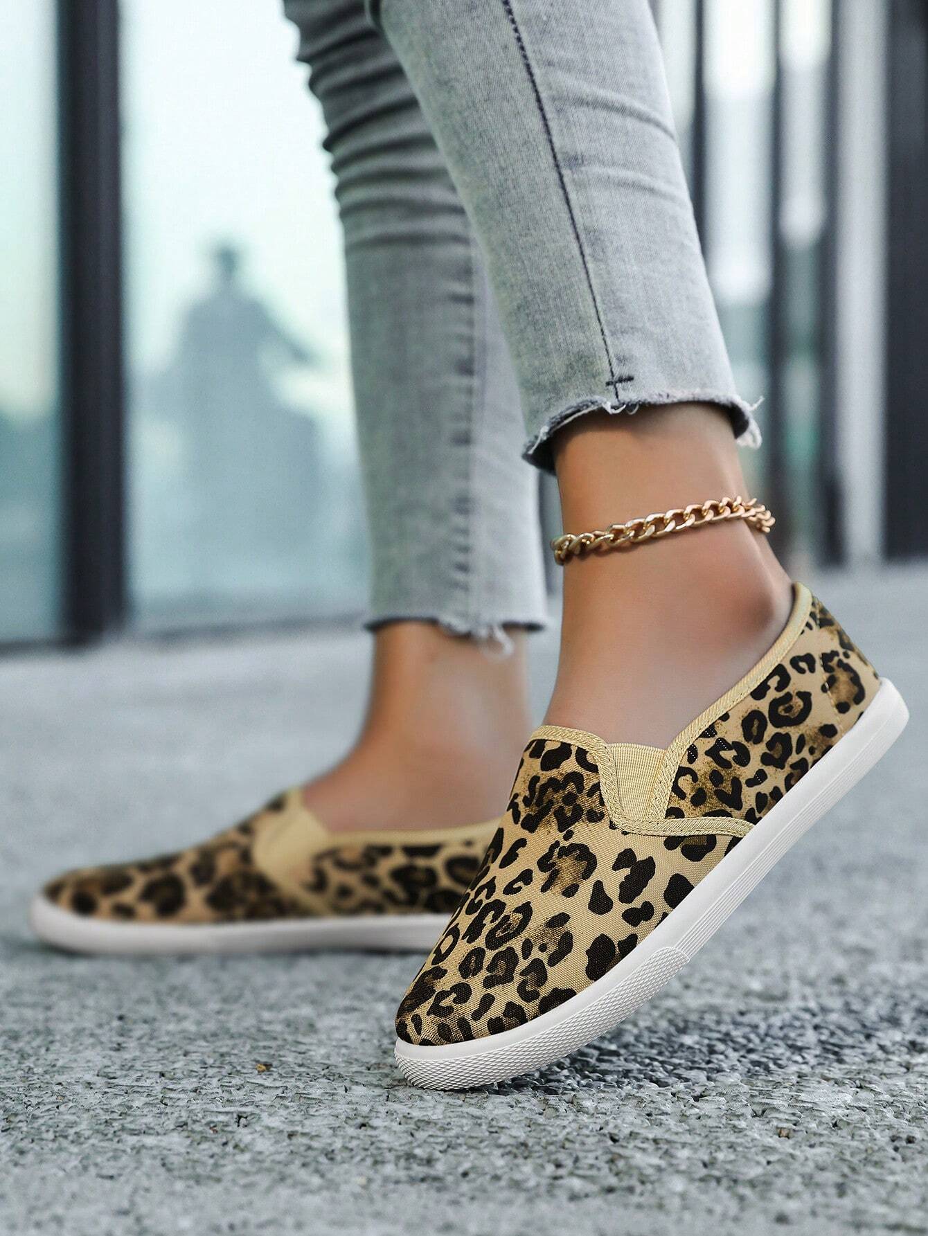 Women Leopard Print Canvas Shoes, Classic Casual Shoes, Lightweight Breathable Walking Sneakers