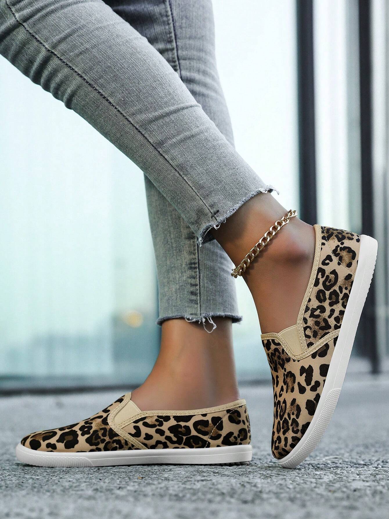 Women Leopard Print Canvas Shoes, Classic Casual Shoes, Lightweight Breathable Walking Sneakers