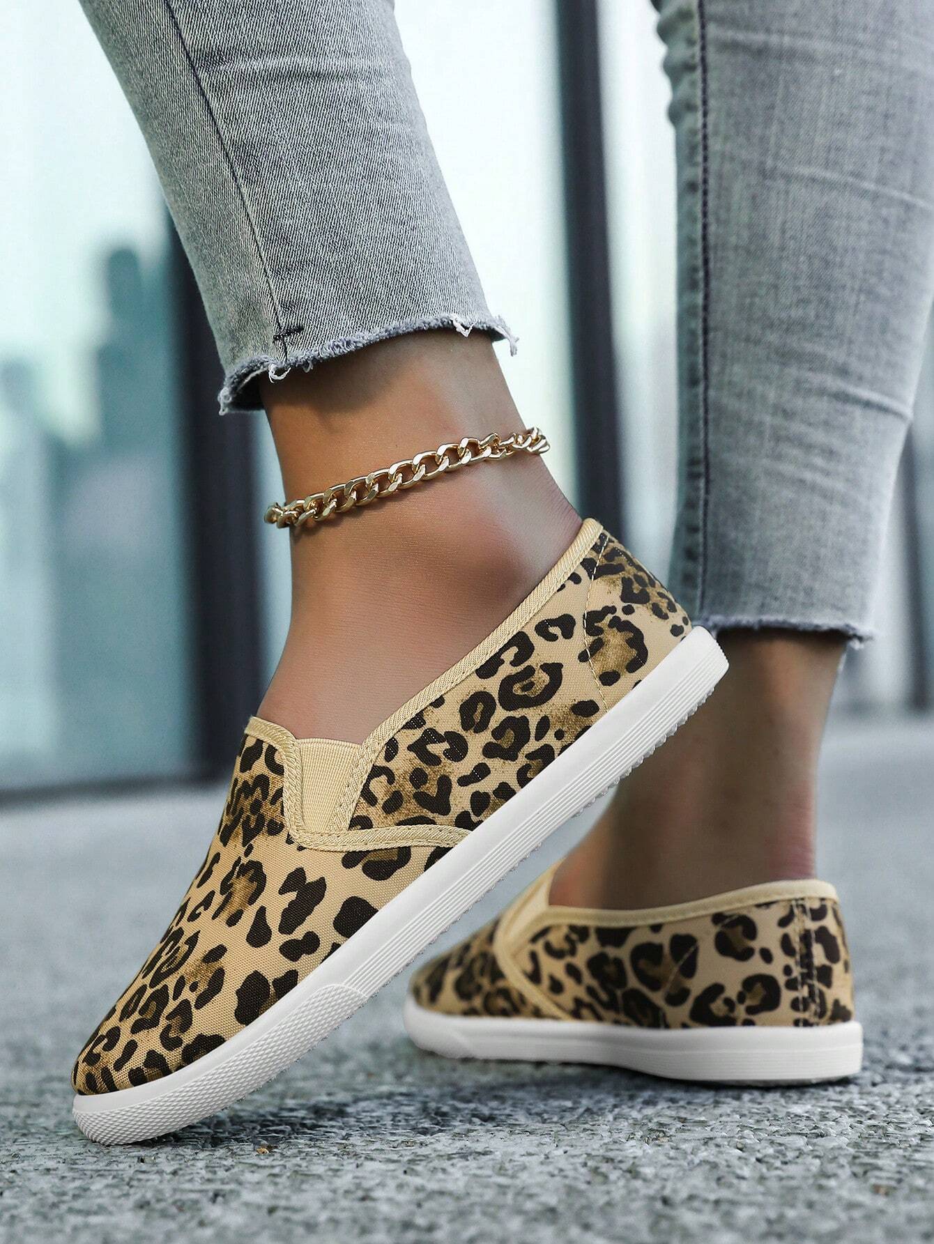 Women Leopard Print Canvas Shoes, Classic Casual Shoes, Lightweight Breathable Walking Sneakers