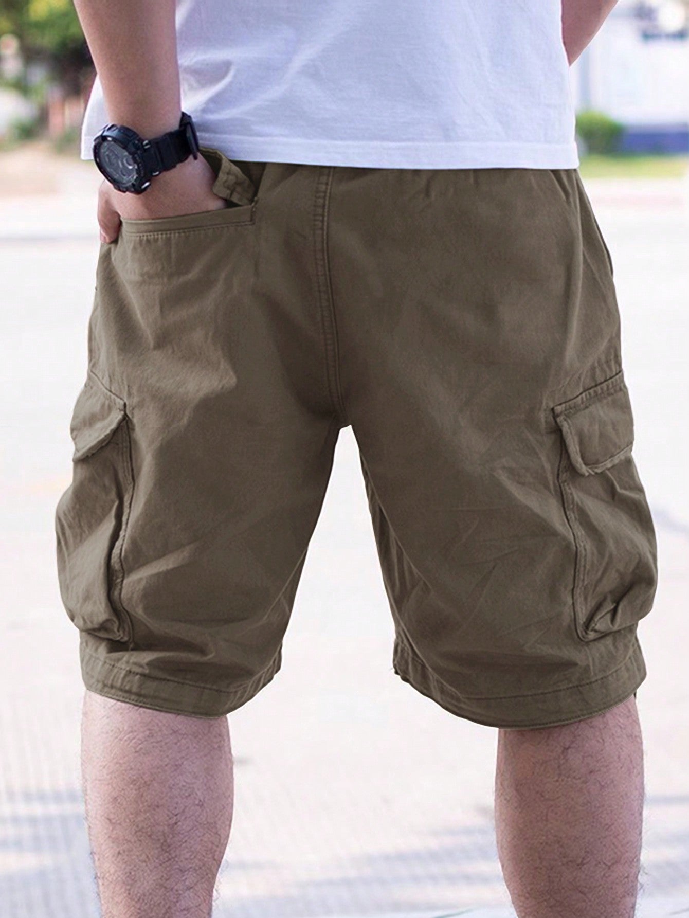 Manfinity Men Flap Pocket Side Cargo Shorts For Summer