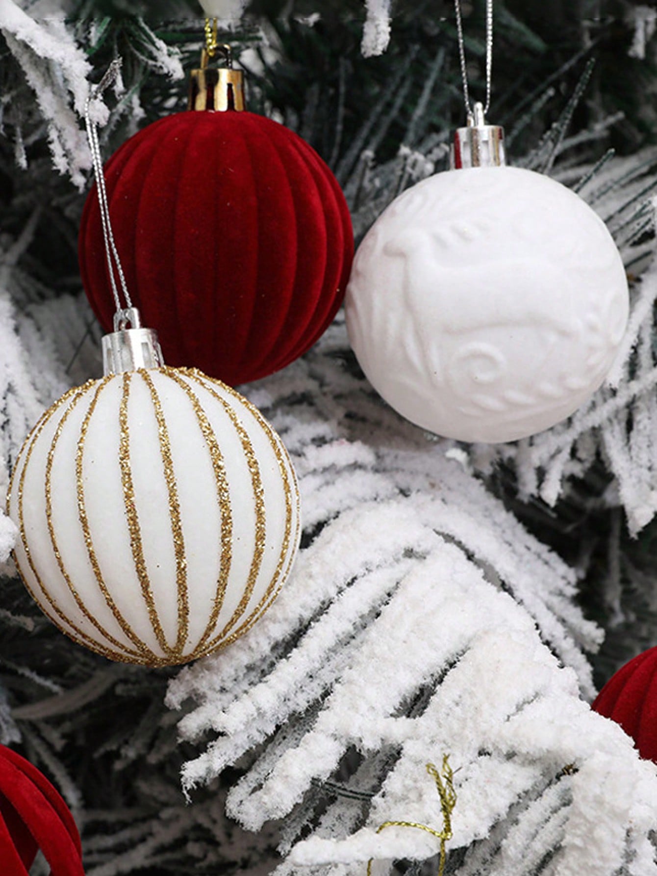 12Pcs/Set Red Plush Christmas Ball Hanging Pendants Ornaments Large Christmas Tree Balls Decorations Home Decor Xmas Party Navidad,Christmas