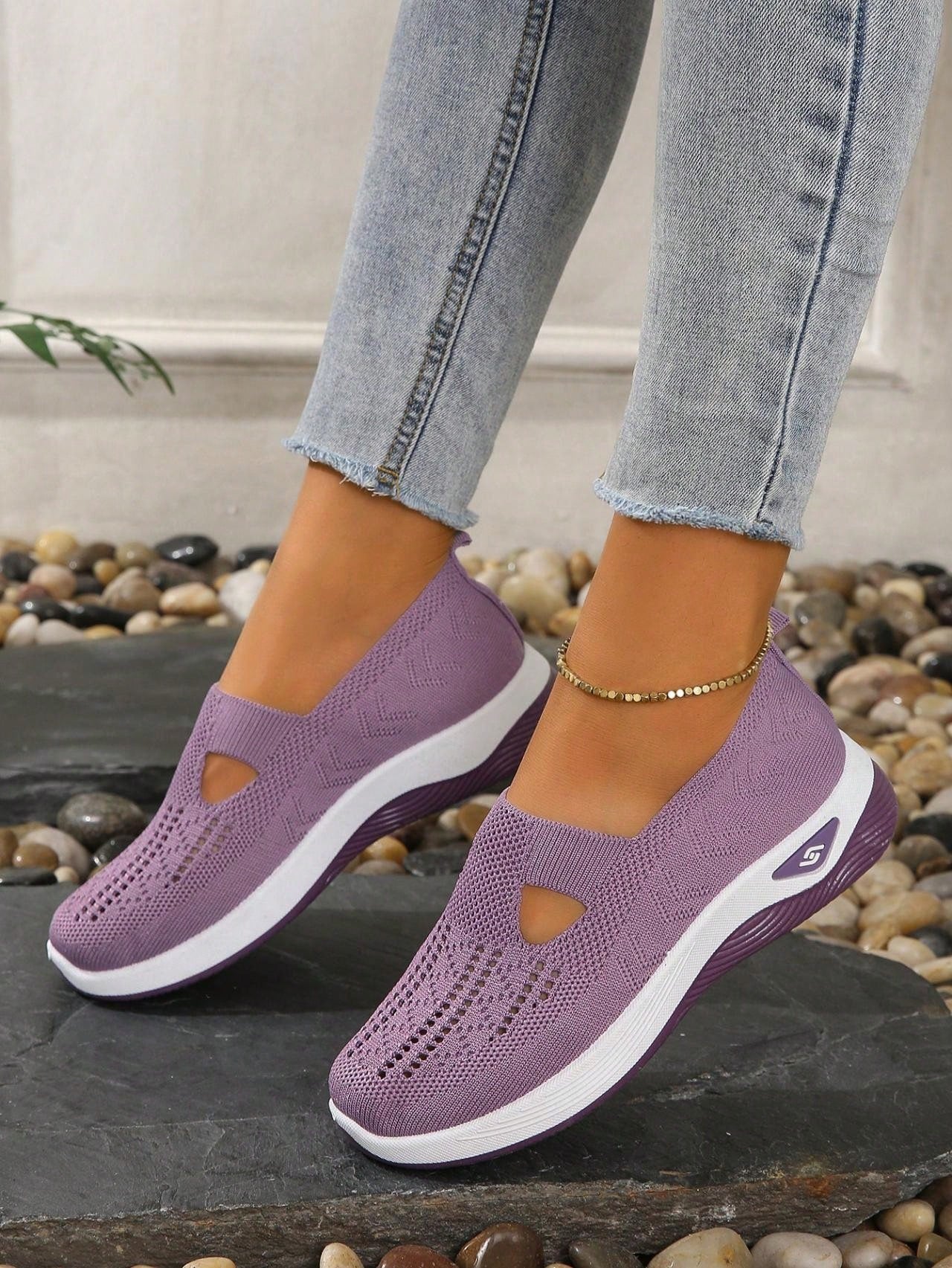 Women's Breathable Soft Bottom Casual Slip-On Mesh Sneakers, Hollow Out Lightweight Sport Shoes, Anti-Slip Walking Shoes, Soft Sole Moms Loafers