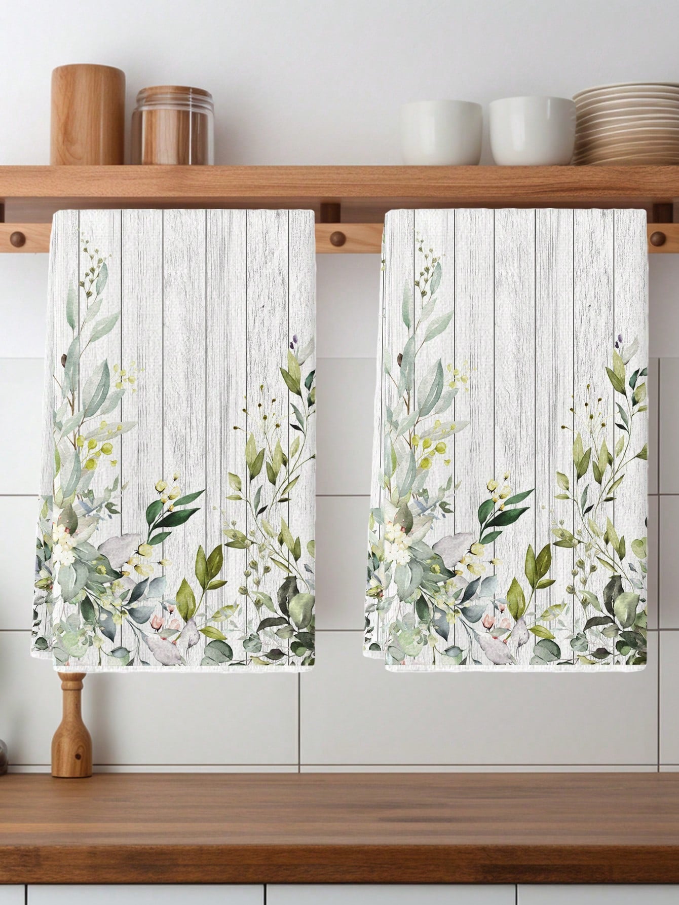 2 Pcs Eucalyptus Leaves Kitchen Towels Vintage Wood Grain Plants Dish Towels Kitchen Washing Dishes Tea Towels 15.7X23.6Inch