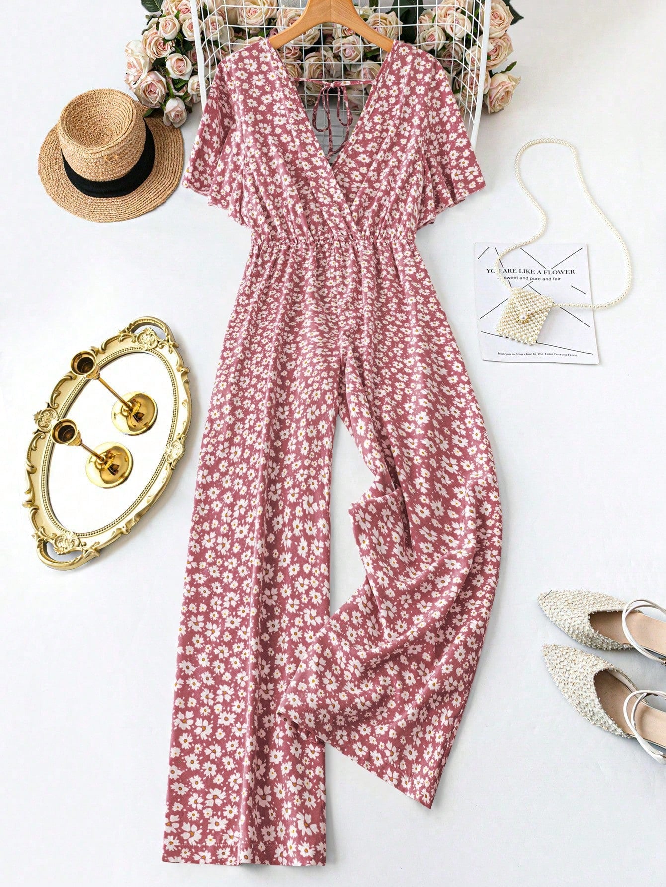 LUNE Plus Size Vacation & Leisure Floral Patterned Jumpsuit With Cinched Waist