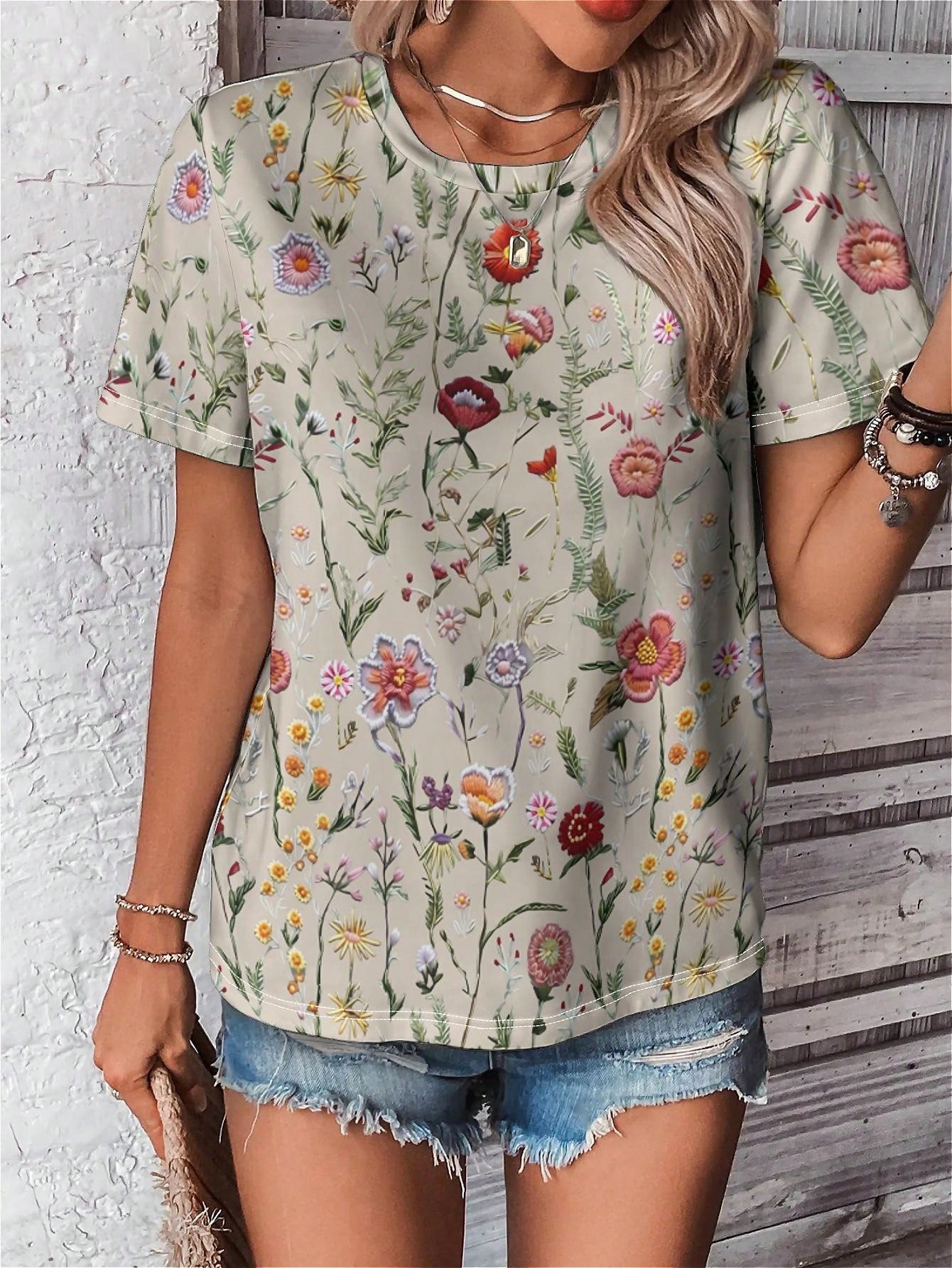 EMERY ROSE Casual Minimalist Floral Print Round Neck Short Sleeve Loose Women T-Shirt, Suitable For Summer