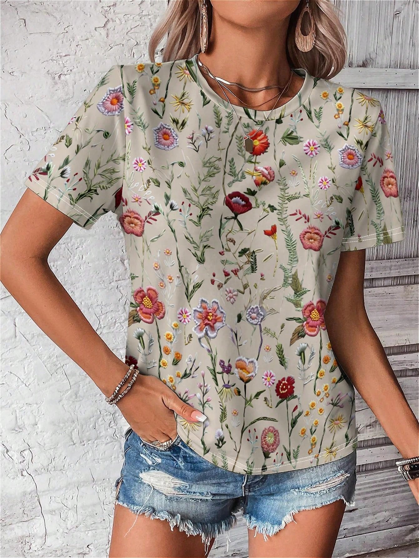 EMERY ROSE Casual Minimalist Floral Print Round Neck Short Sleeve Loose Women T-Shirt, Suitable For Summer