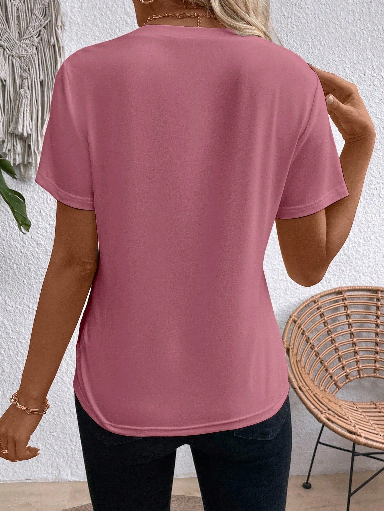 EMERY ROSE Women Solid Color Round Neck Short Sleeve Toothpick Stripe Design Casual T-Shirt