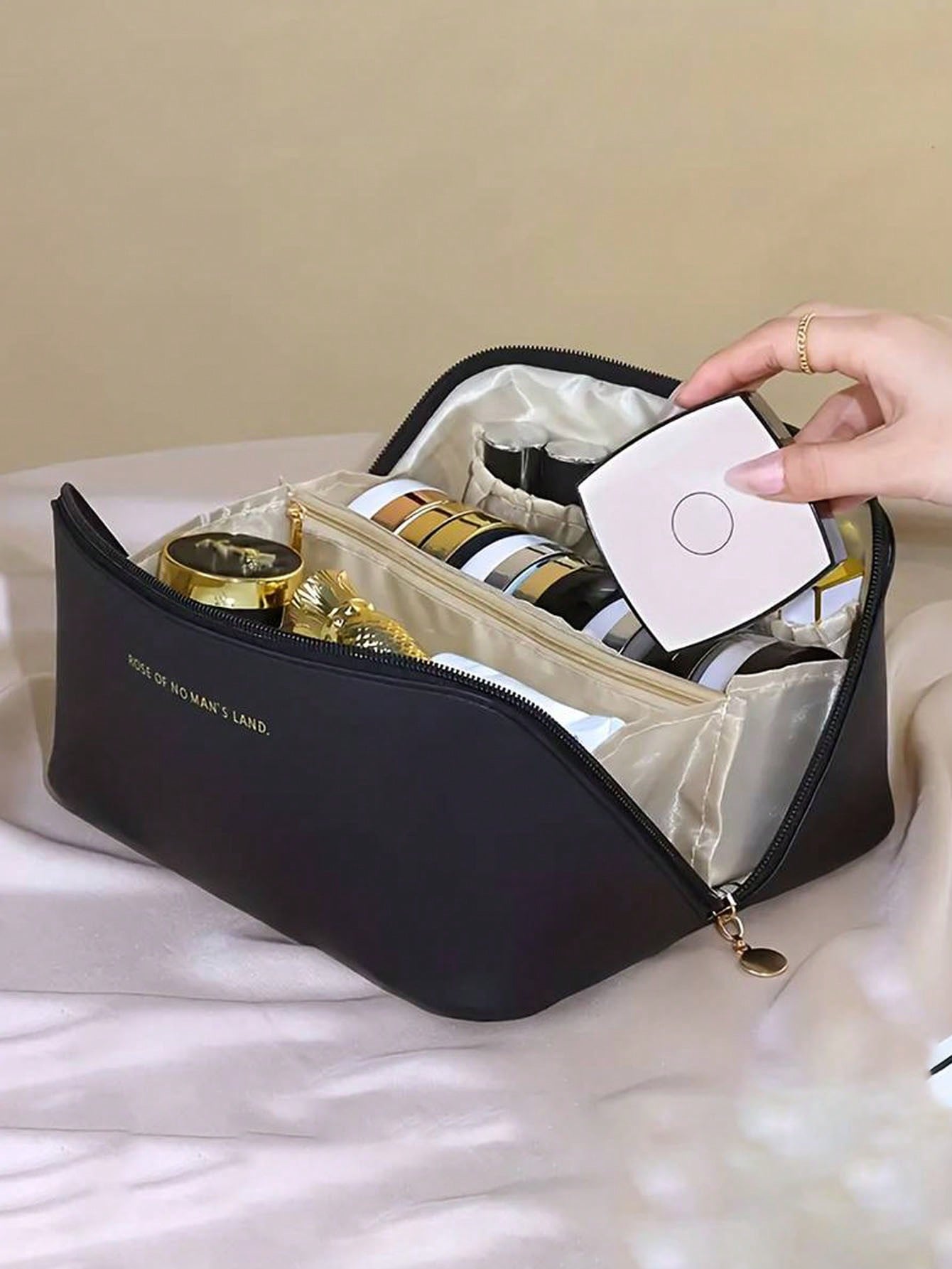 PU Leather Waterproof Cosmetic Bag, Portable Toiletries Cosmetic Bag, Cosmetics Storage Bag, Large Capacity Spacious Double-Layer Cosmetic Bag, Waterproof PU Skin Care Bag, Cosmetics Travel Bag, Cosmetic Bag, Cosmetic Bag, Skin Care Product Bag, Toiletri