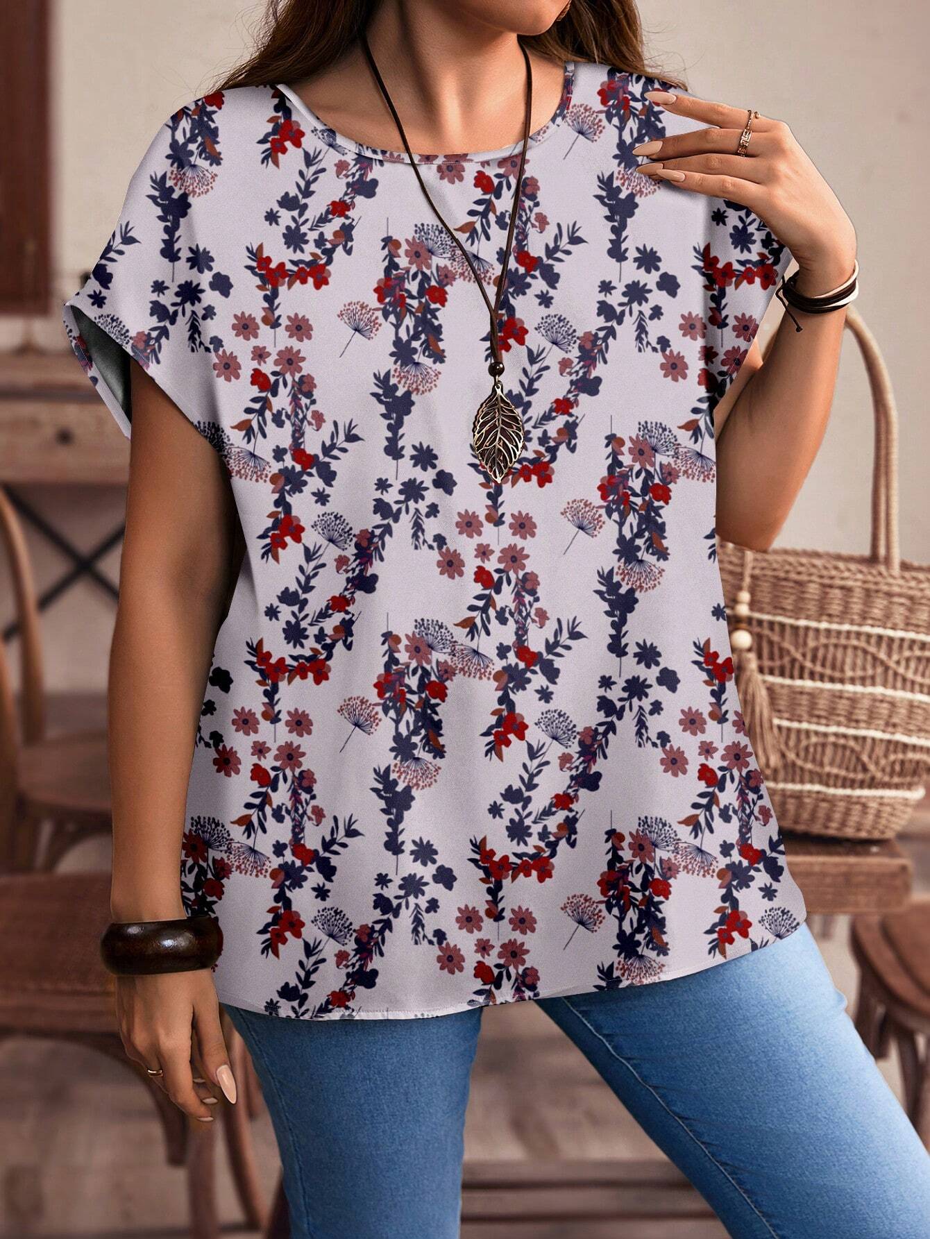 EMERY ROSE Plus Size Red Floral Pattern Casual All-Over Print Button-Up Shirt, Suitable For Autumn